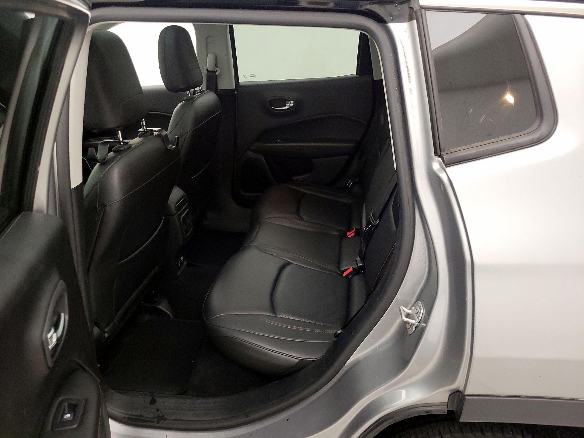 Thumbnail: 2018 Jeep Compass - 20