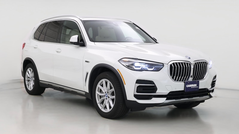 2022 BMW X5 xDrive45e Hero Image