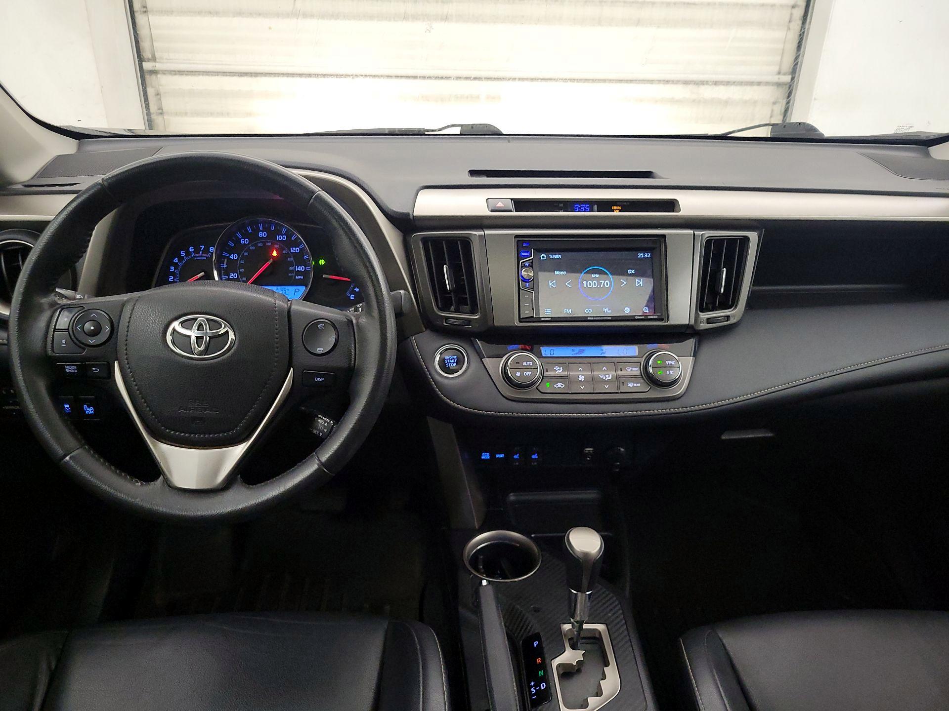 Thumbnail: 2013 Toyota RAV4 - 9