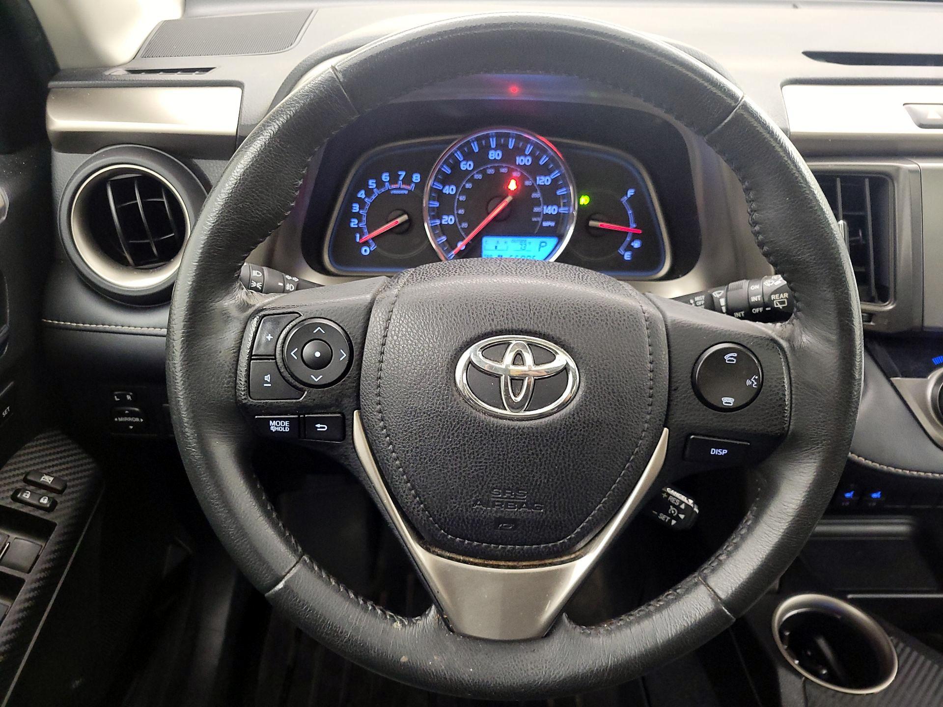 Thumbnail: 2013 Toyota RAV4 - 10