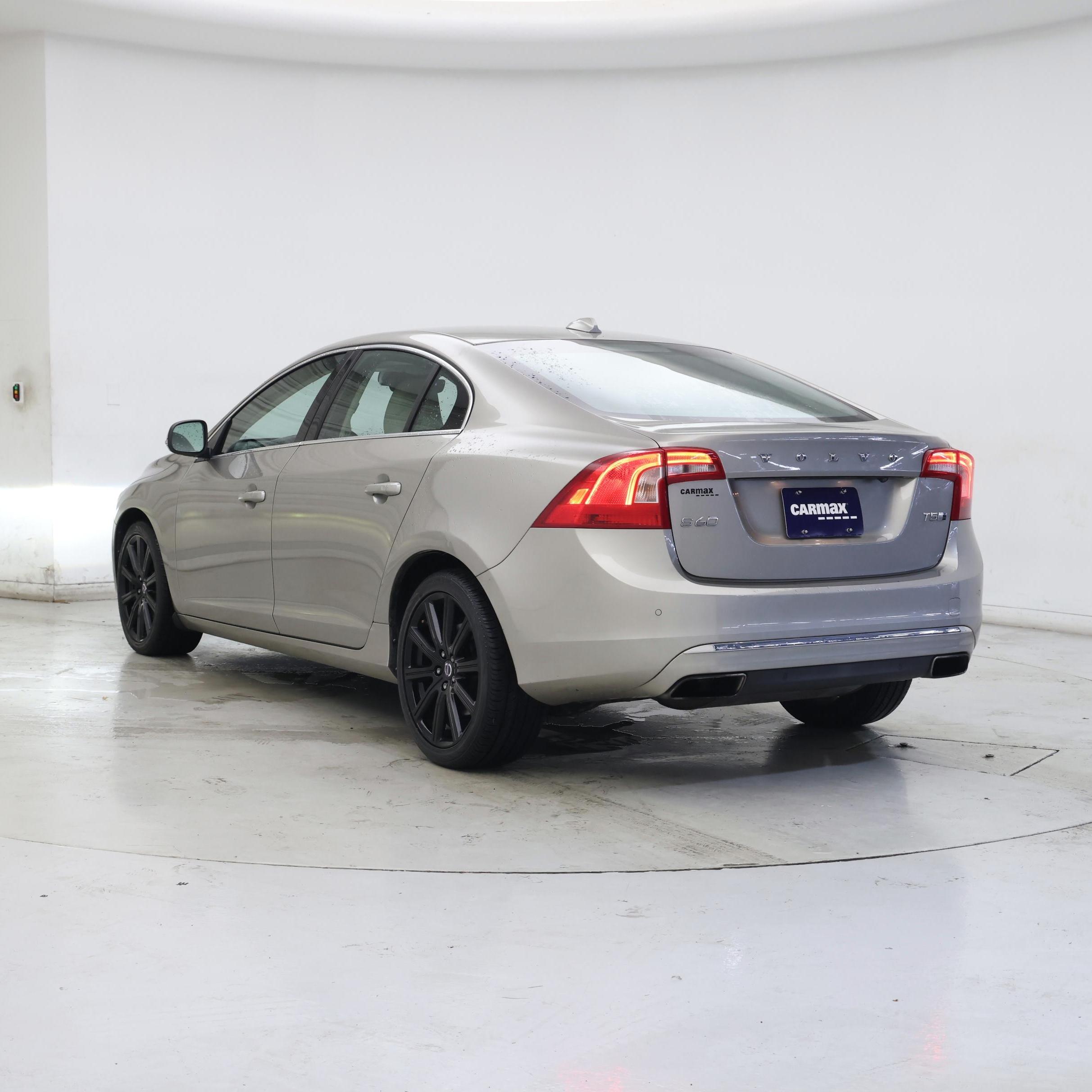 Thumbnail: 2016 Volvo S60 - 2