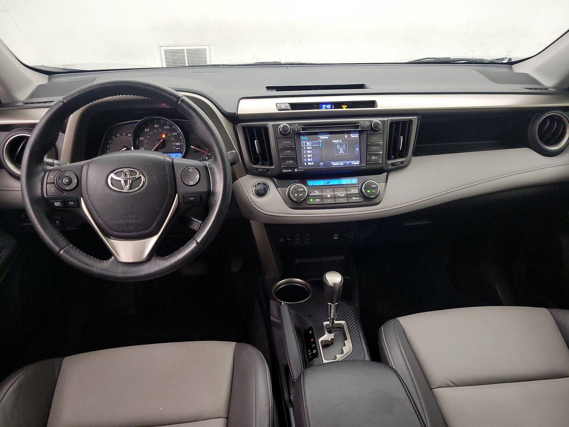 Thumbnail: 2015 Toyota RAV4 - 9