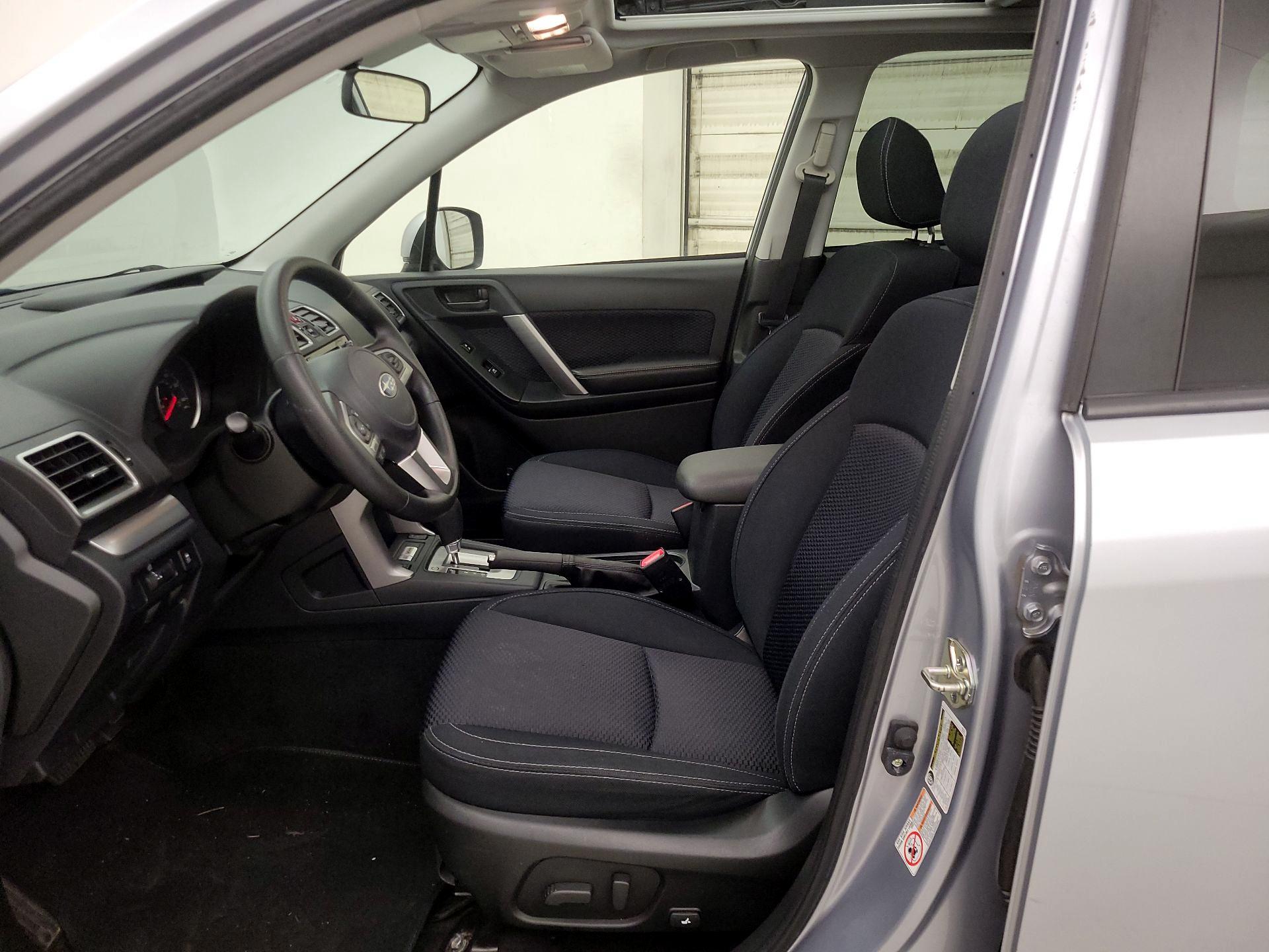 Thumbnail: 2018 Subaru Forester - 11