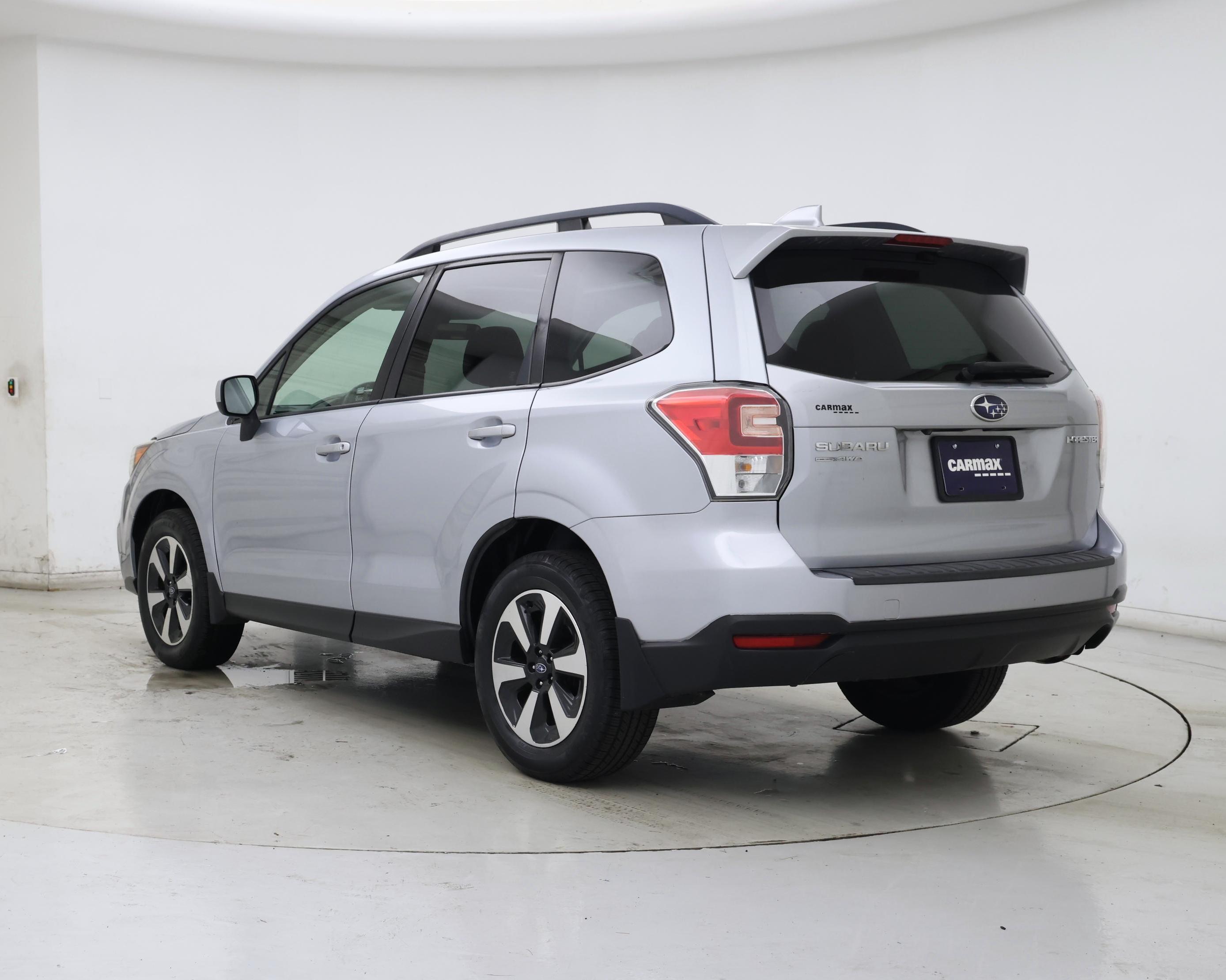 Thumbnail: 2018 Subaru Forester - 2
