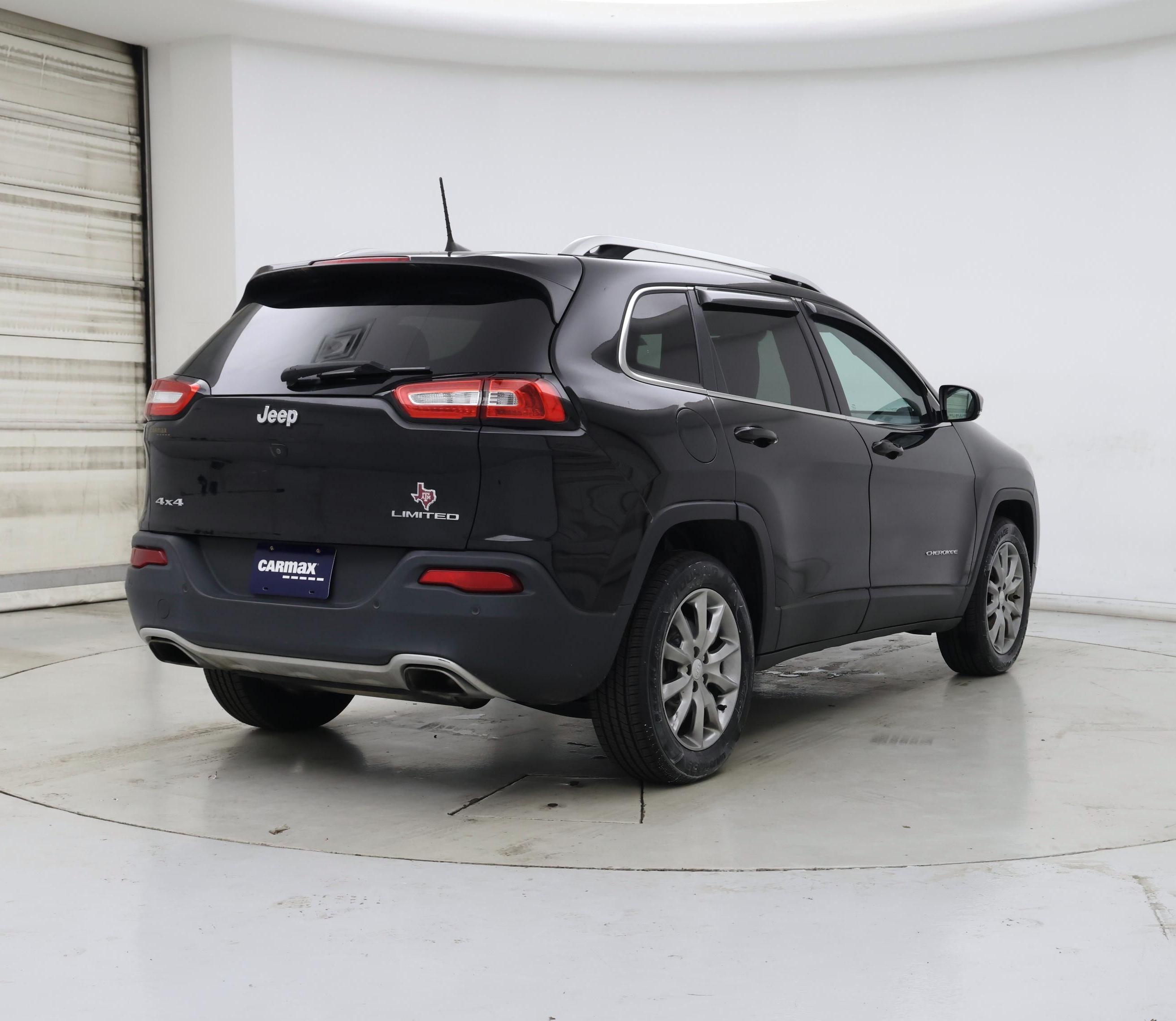 Thumbnail: 2018 Jeep Cherokee - 8
