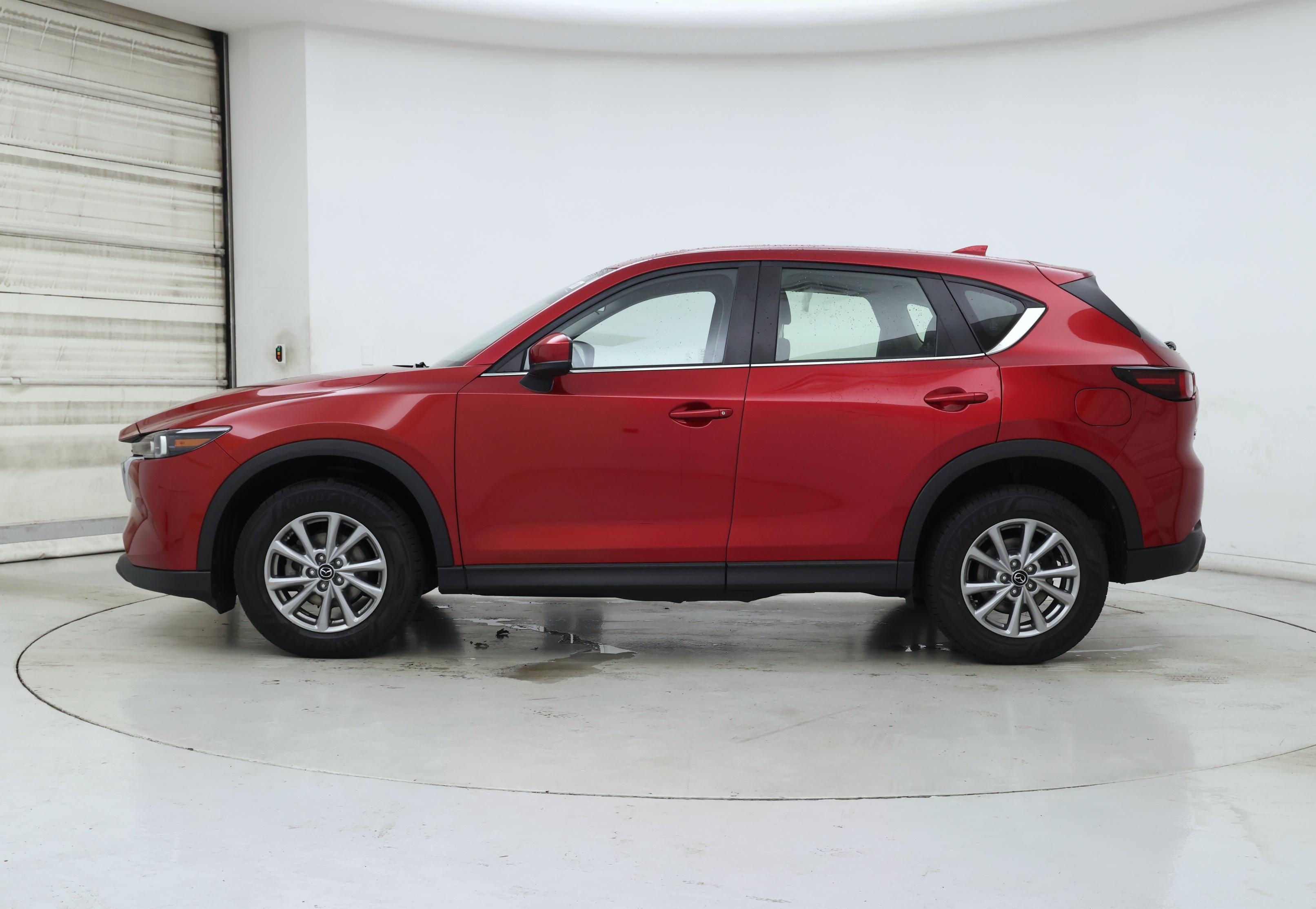 Thumbnail: 2022 Mazda CX-5 - 3