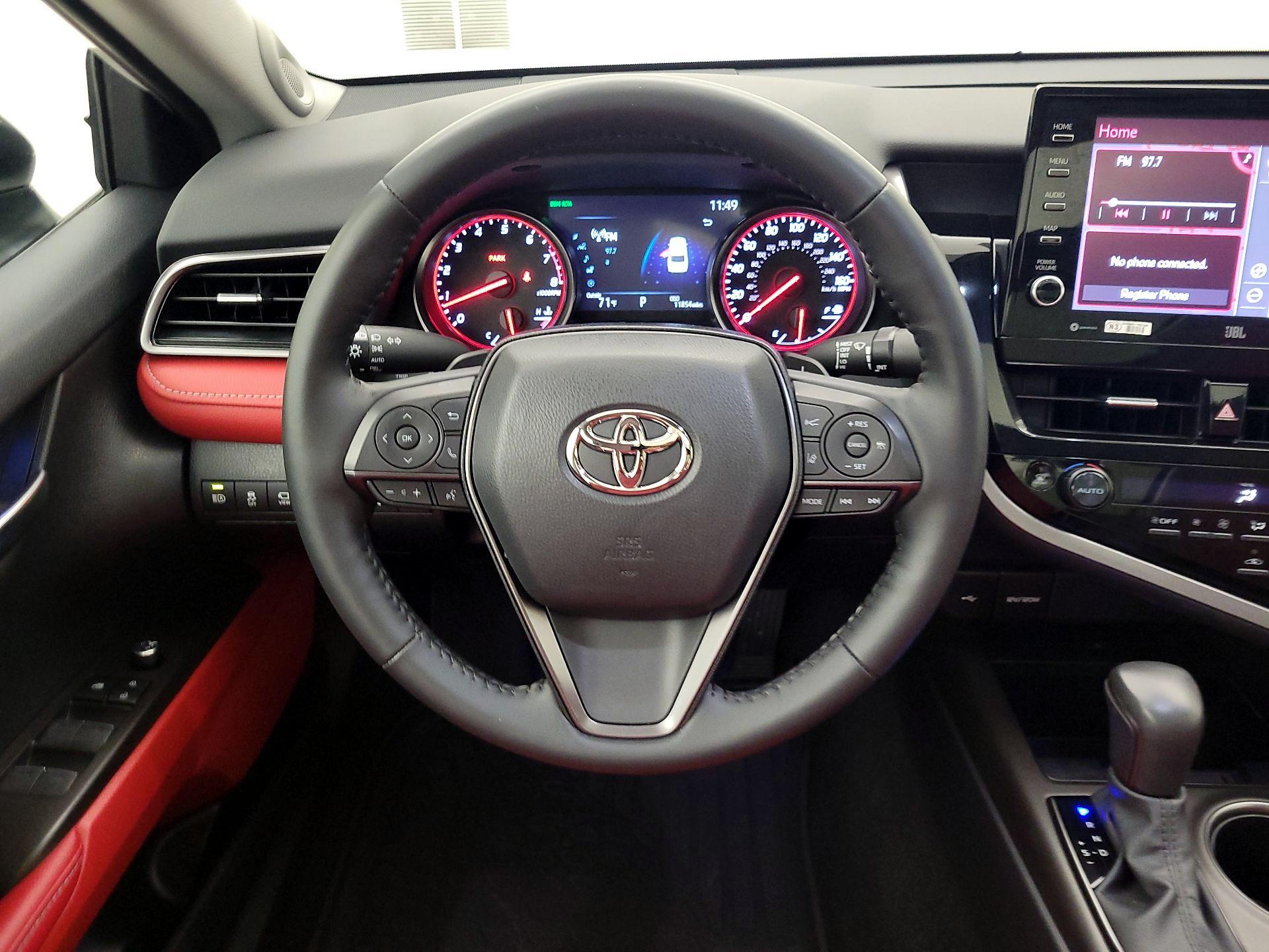 Thumbnail: 2023 Toyota Camry - 10