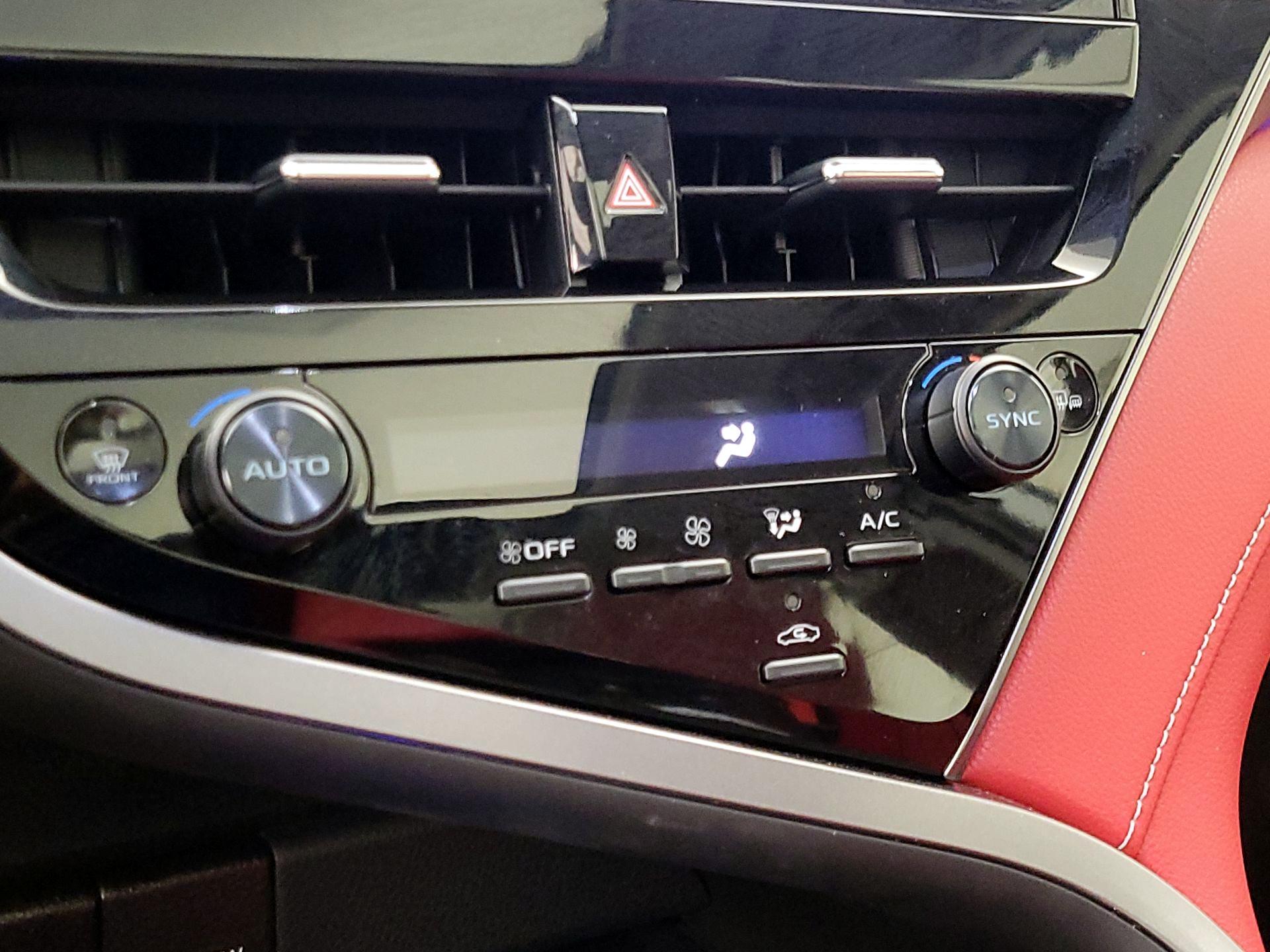 Thumbnail: 2023 Toyota Camry - 16
