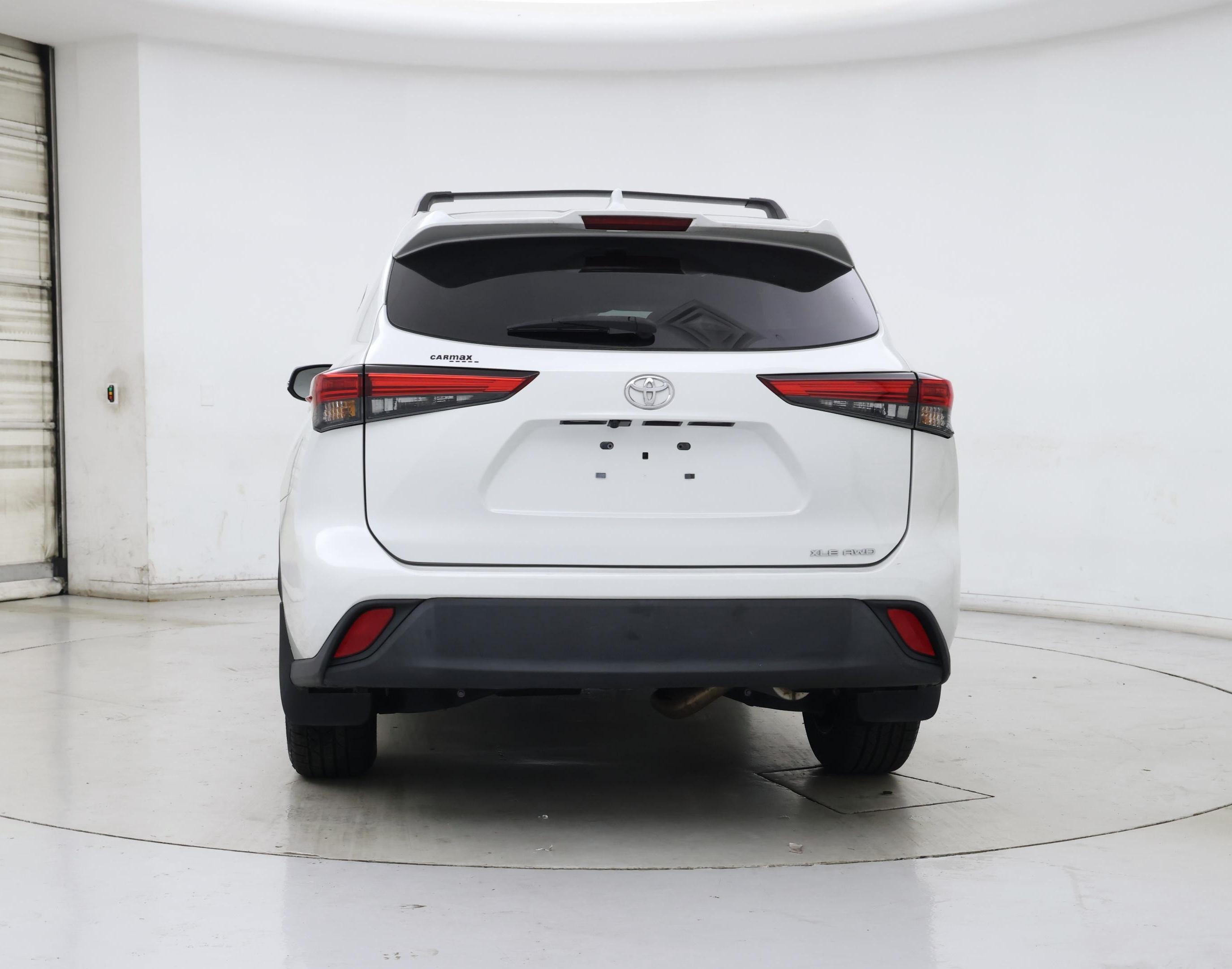 Thumbnail: 2022 Toyota Highlander - 6