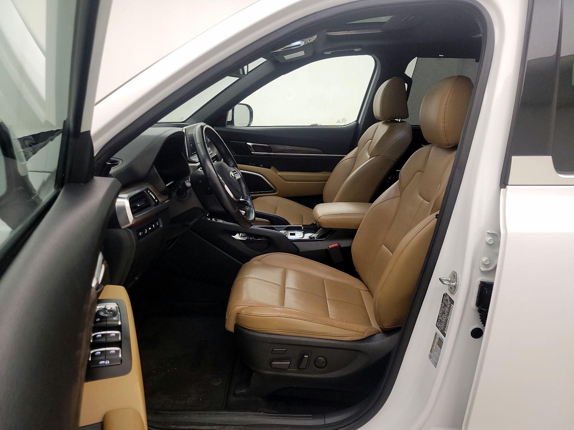 Thumbnail: 2020 Kia Telluride - 11