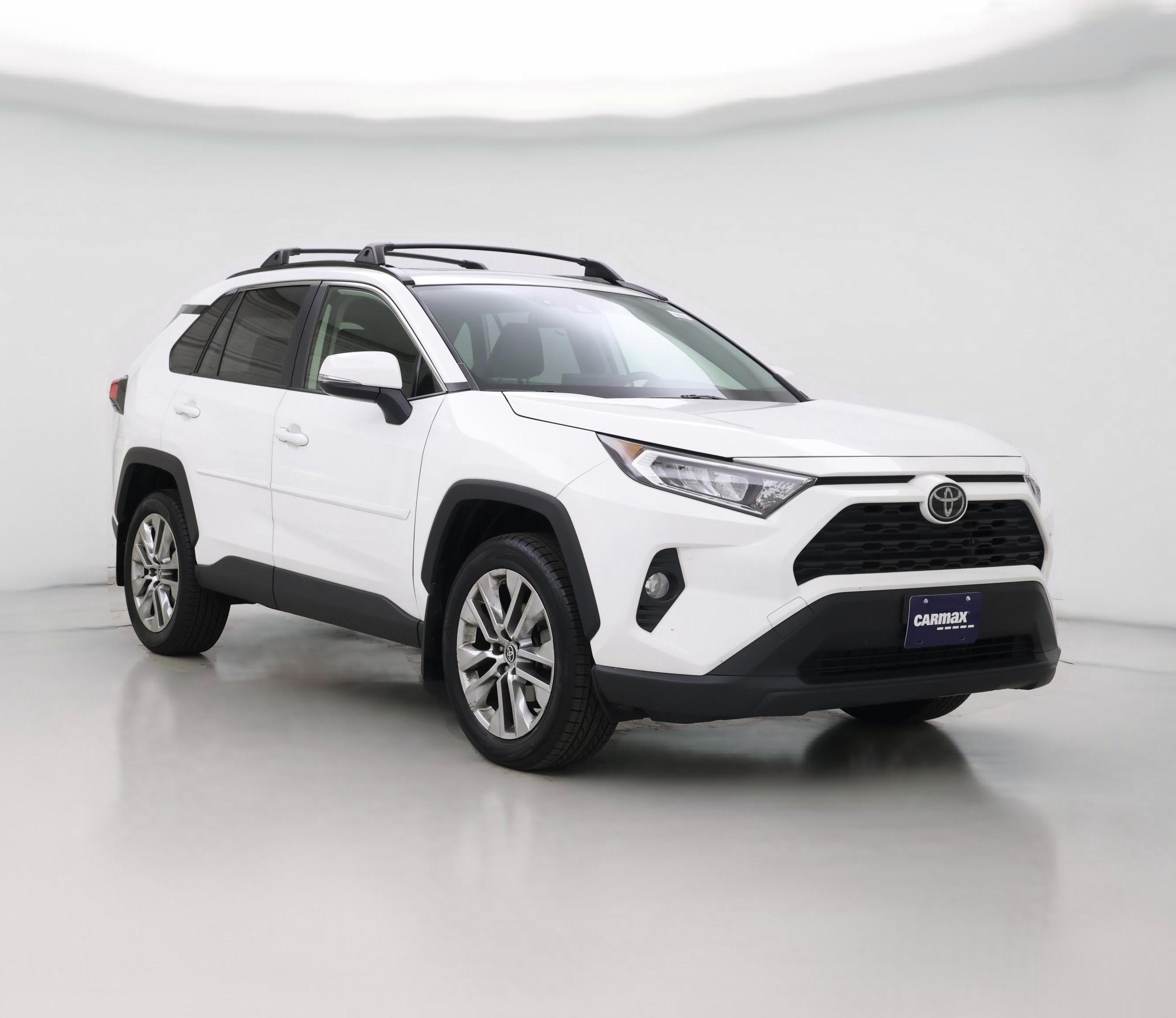 Thumbnail: 2019 Toyota RAV4 - 1