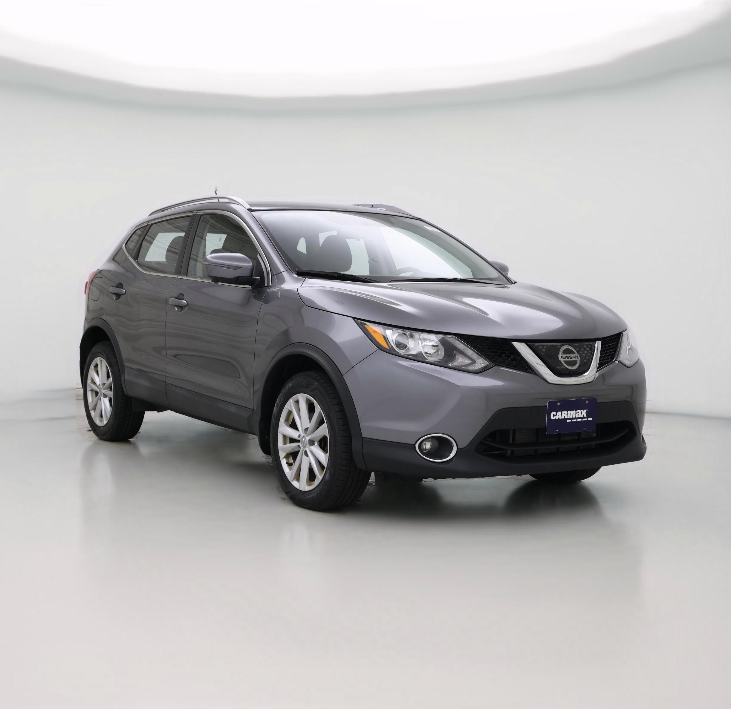 Thumbnail: 2018 Nissan Rogue Sport - 1