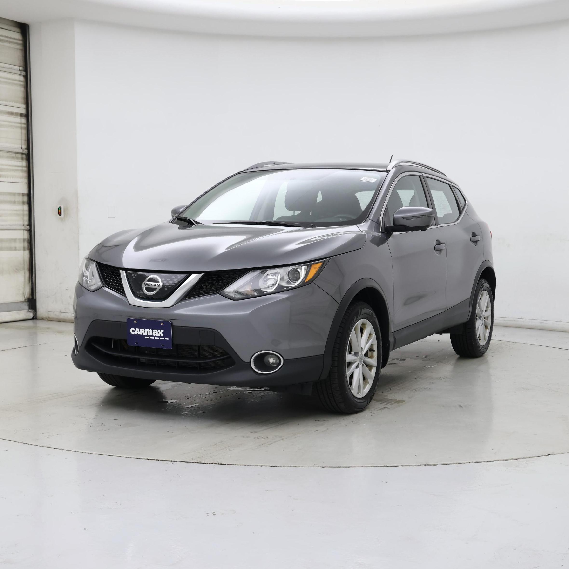 Thumbnail: 2018 Nissan Rogue Sport - 4