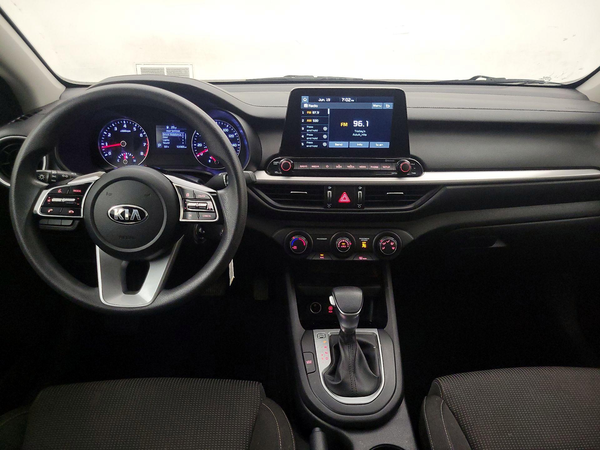 Thumbnail: 2021 Kia Forte - 9