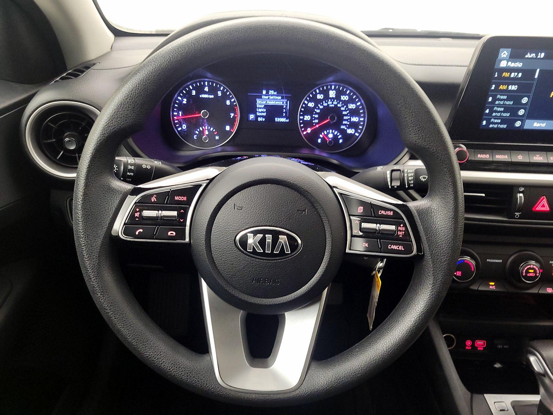 Thumbnail: 2021 Kia Forte - 10