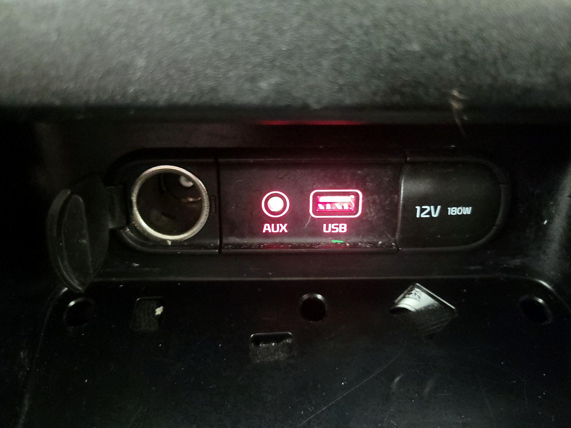 Thumbnail: 2021 Kia Forte - 18