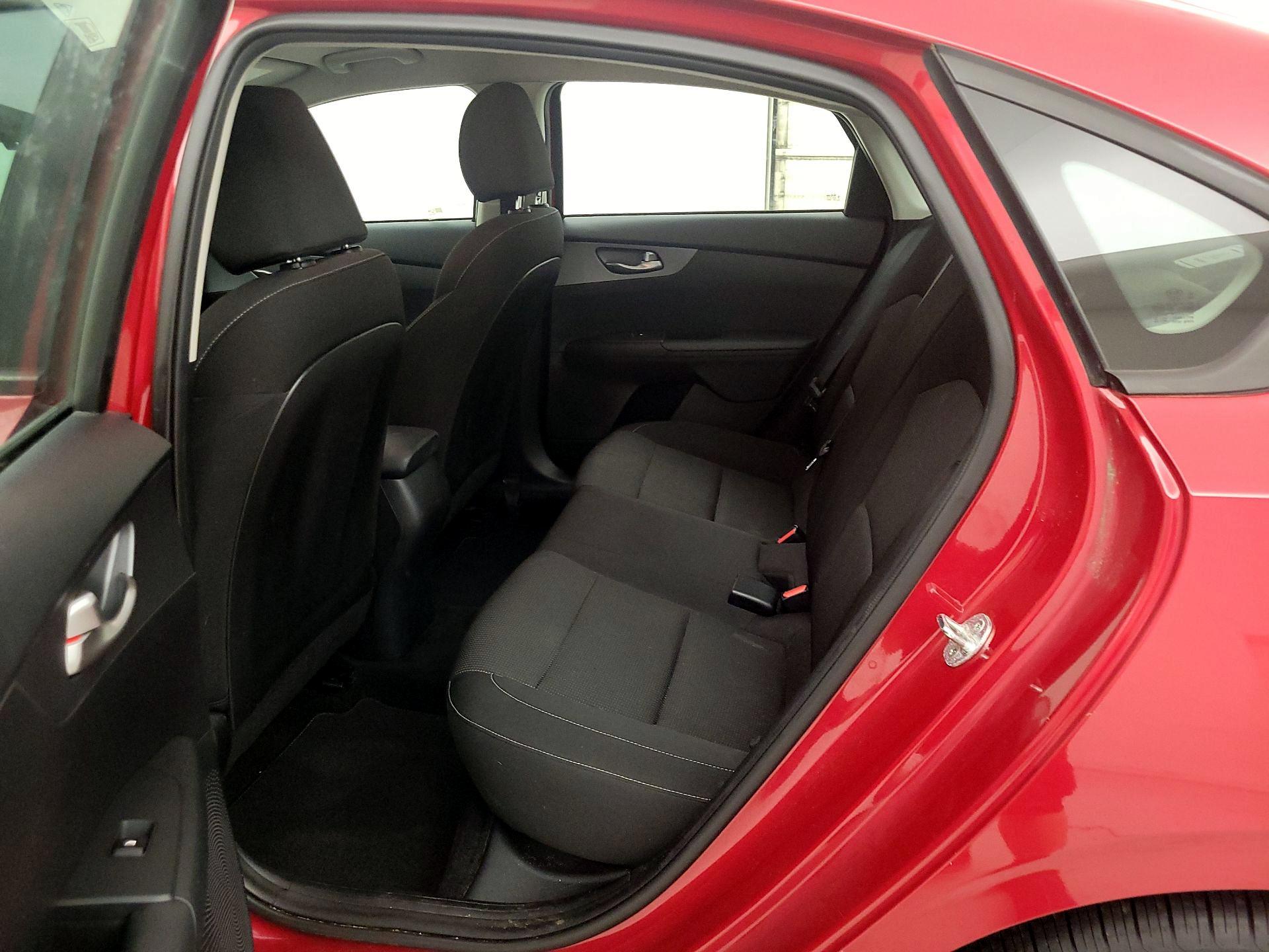 Thumbnail: 2021 Kia Forte - 19