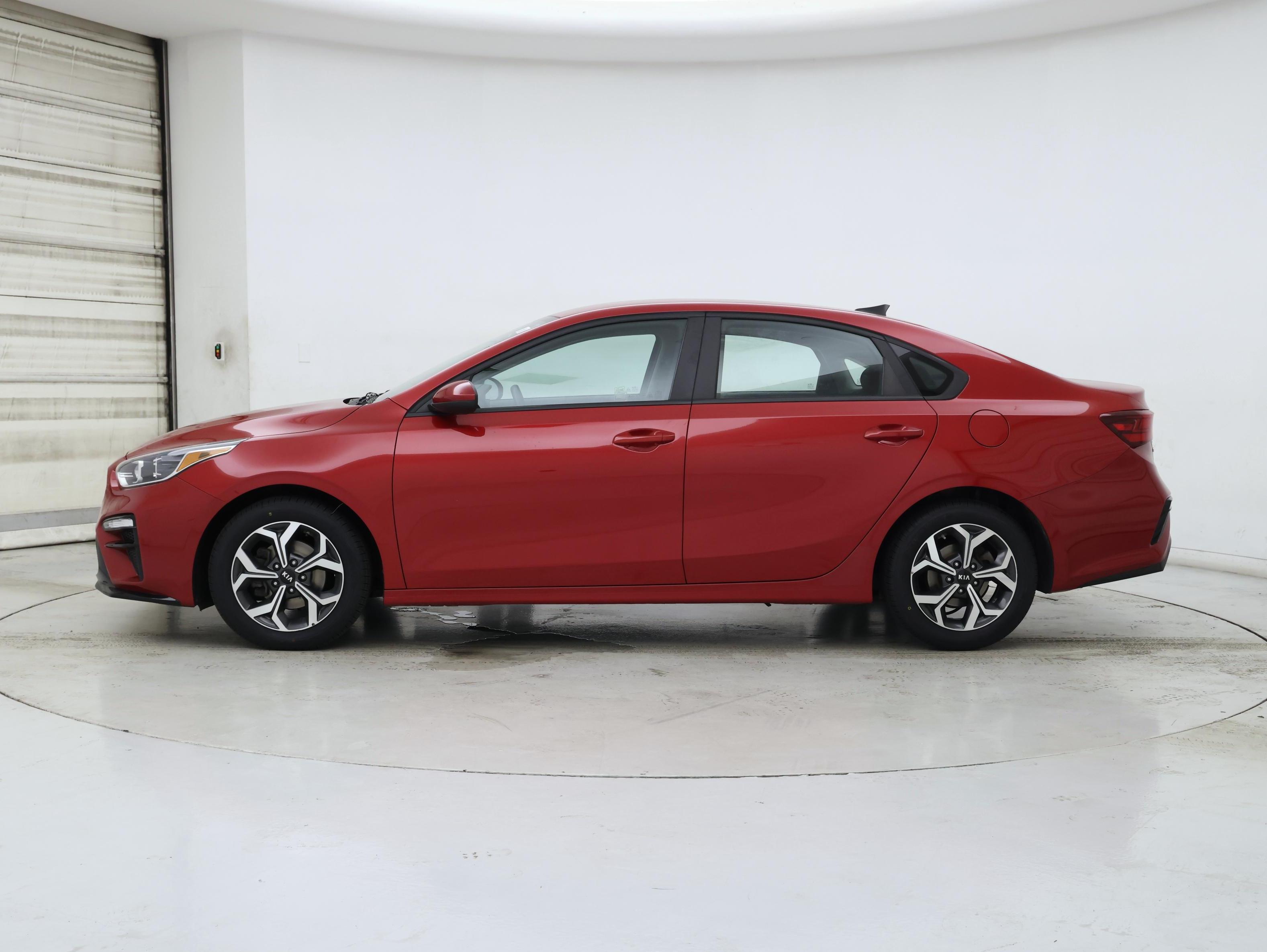 Thumbnail: 2021 Kia Forte - 3