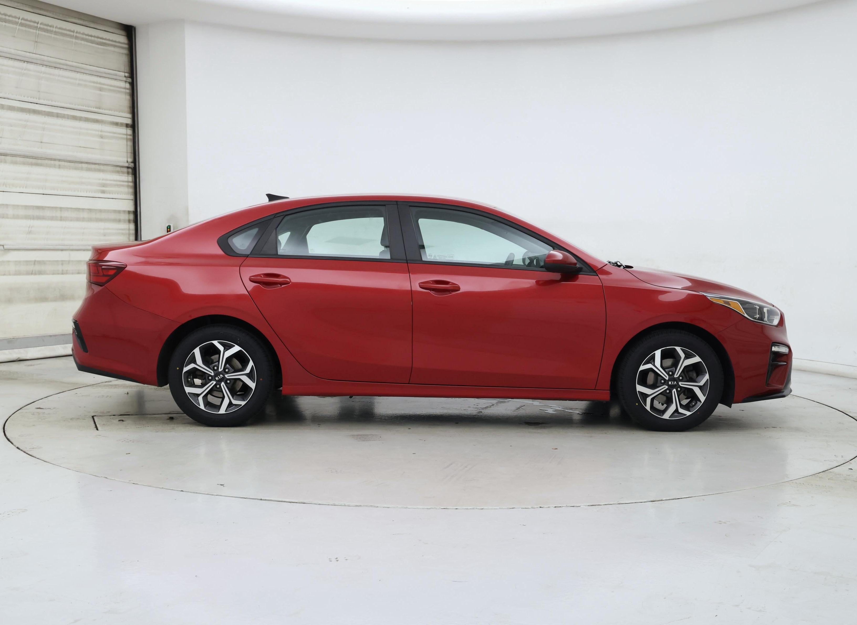 Thumbnail: 2021 Kia Forte - 7