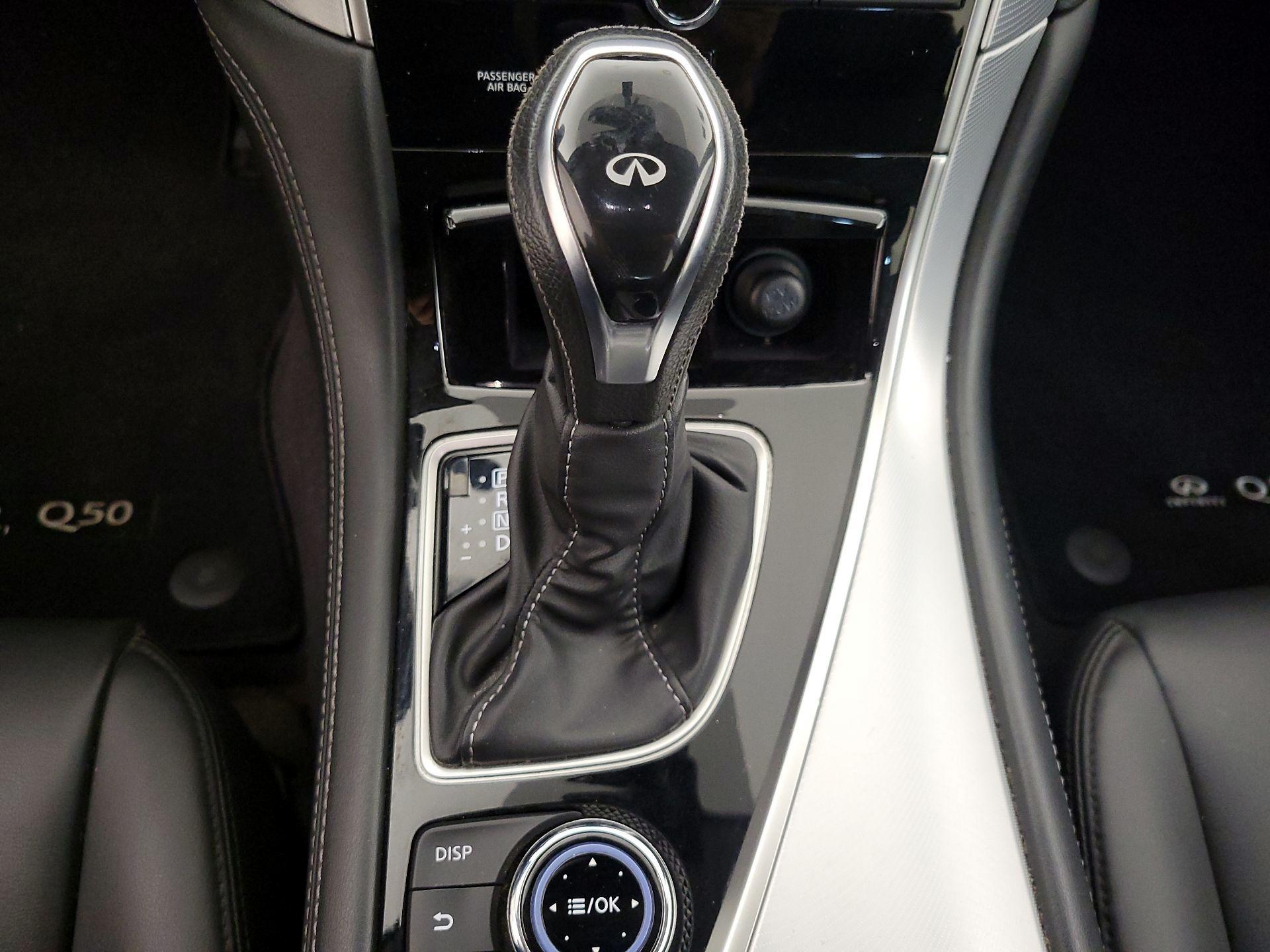 Thumbnail: 2020 INFINITI Q50 - 17