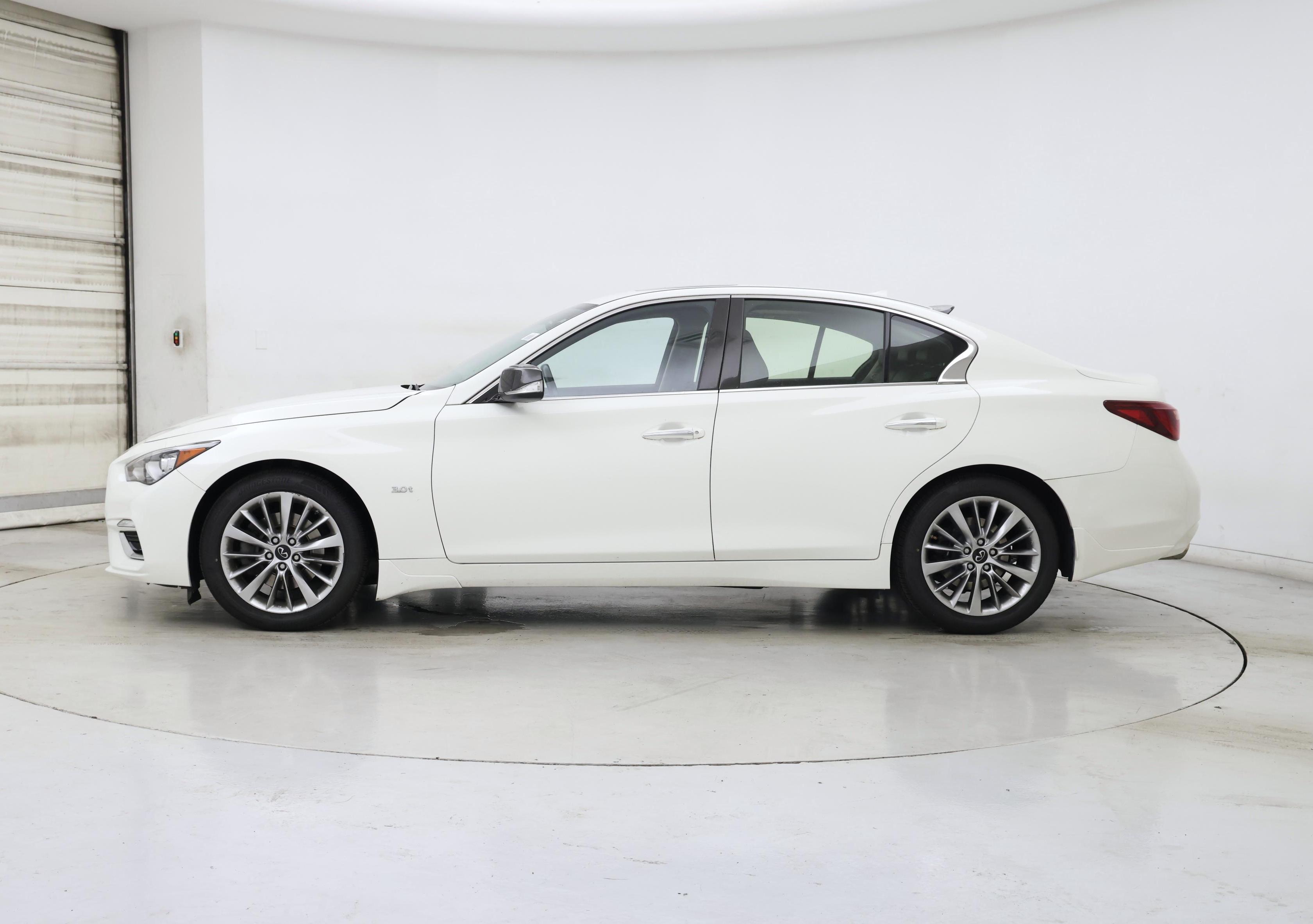 Thumbnail: 2020 INFINITI Q50 - 3
