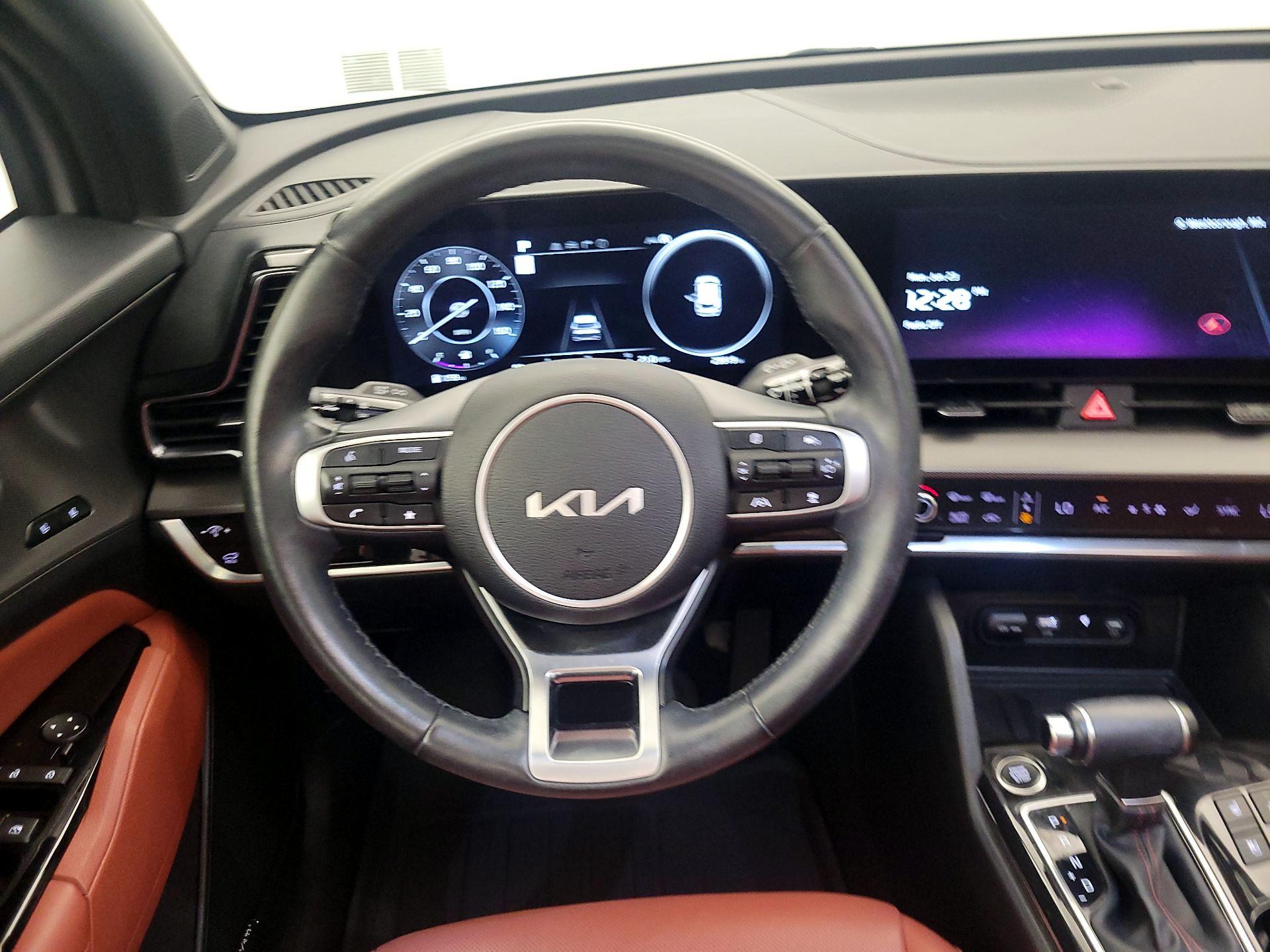 Thumbnail: 2023 Kia Sportage - 10