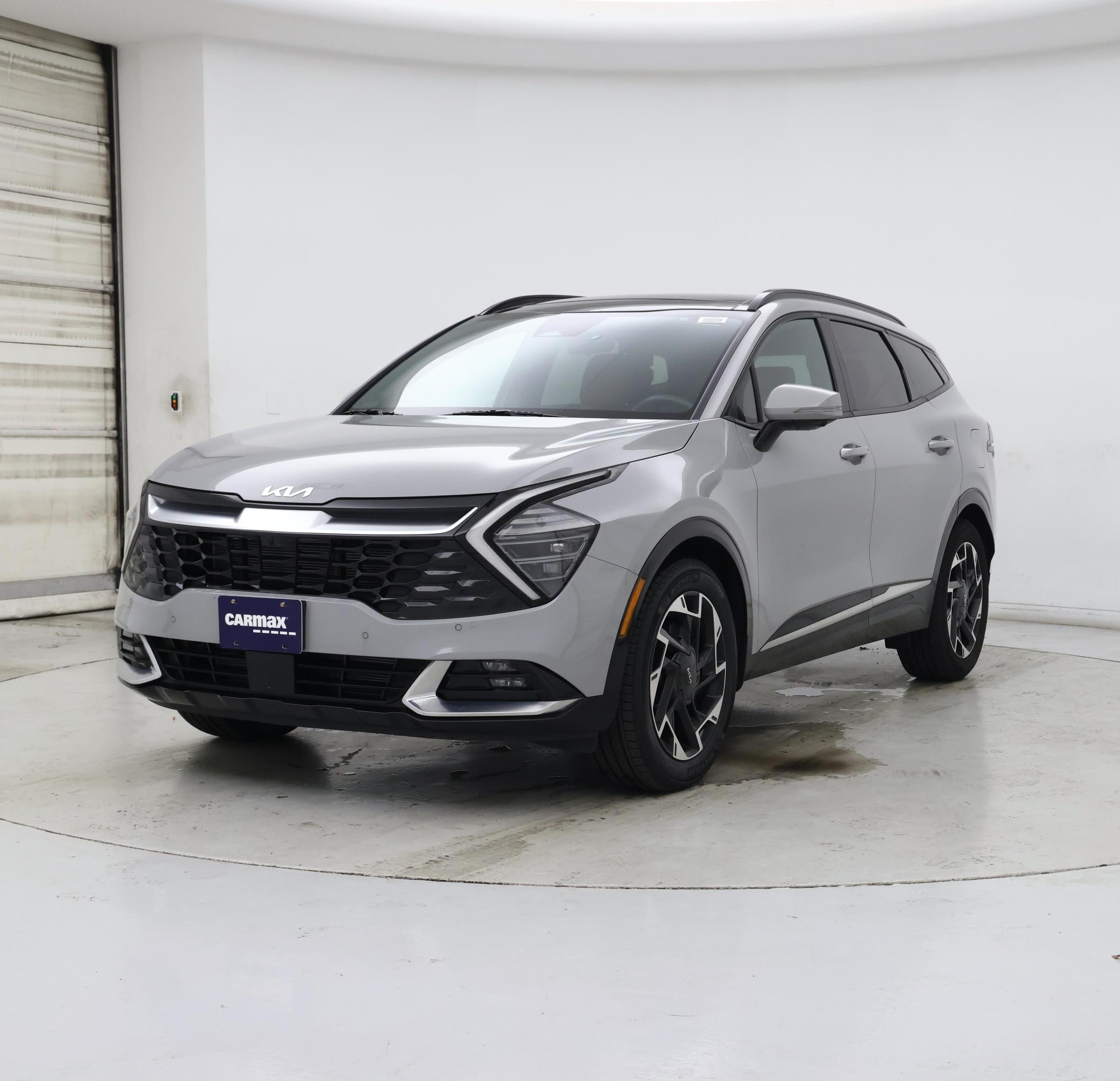 Thumbnail: 2023 Kia Sportage - 4