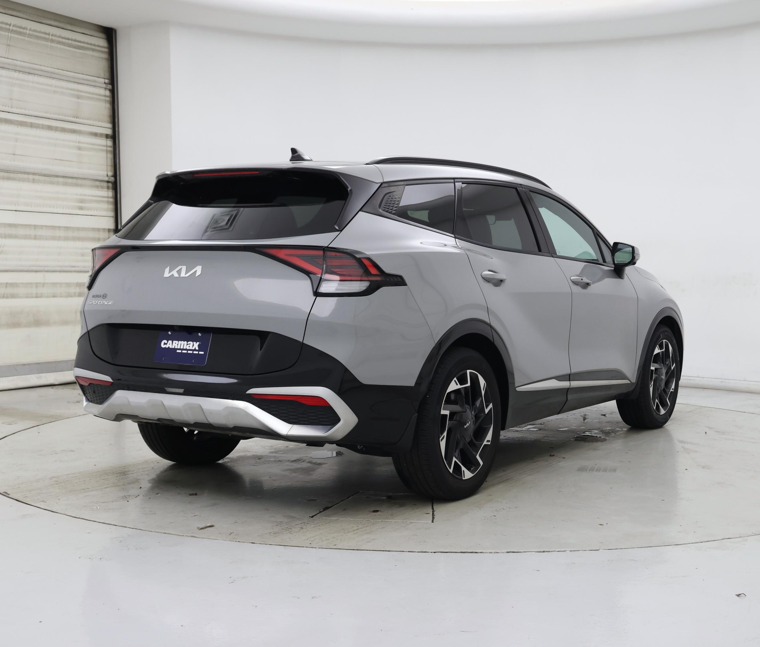Thumbnail: 2023 Kia Sportage - 8
