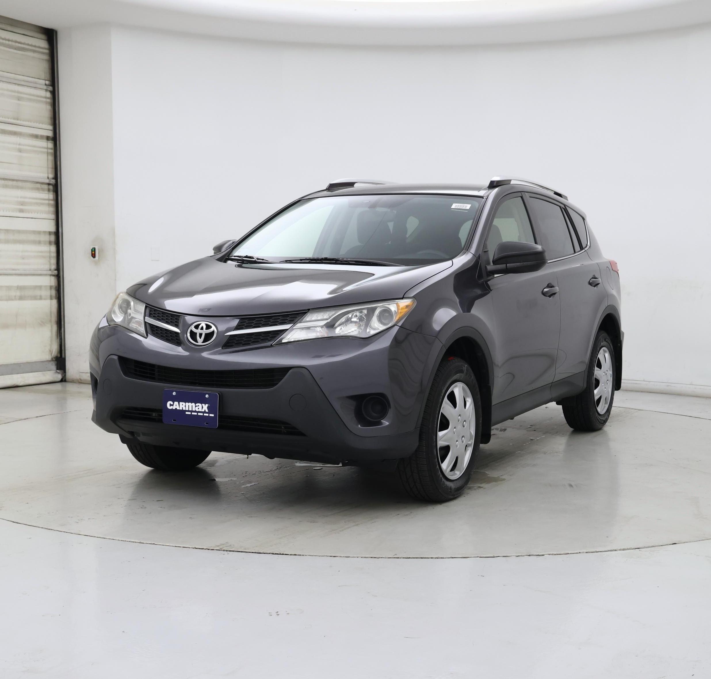 Thumbnail: 2015 Toyota RAV4 - 4