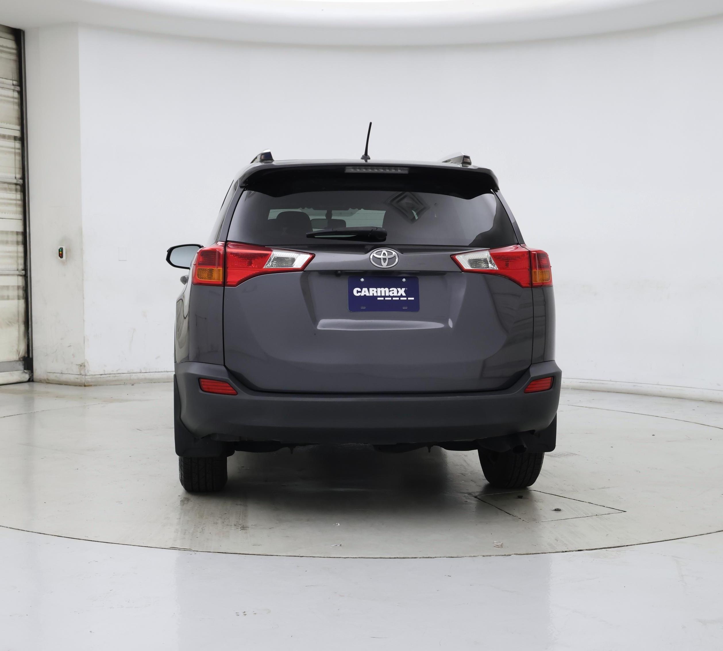 Thumbnail: 2015 Toyota RAV4 - 6