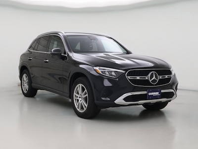 Black 2023 Mercedes-Benz GLC300