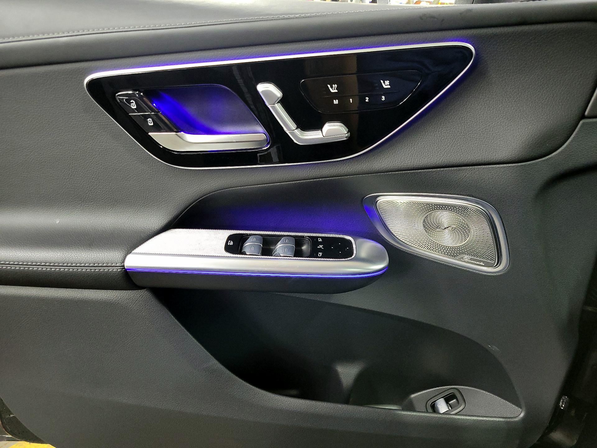 Thumbnail: 2023 Mercedes-Benz GLC - 12
