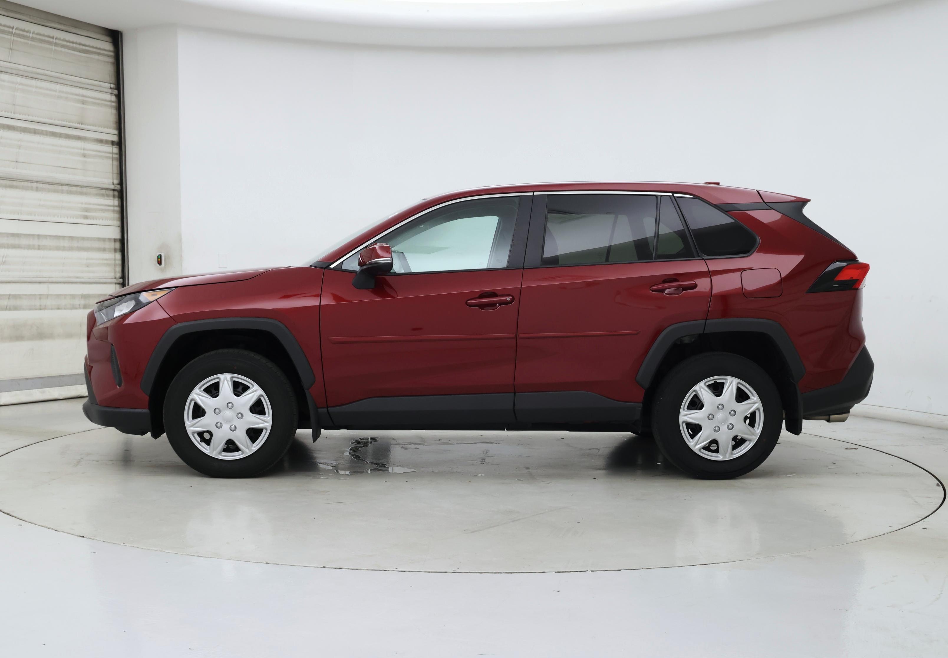 Thumbnail: 2022 Toyota RAV4 - 3