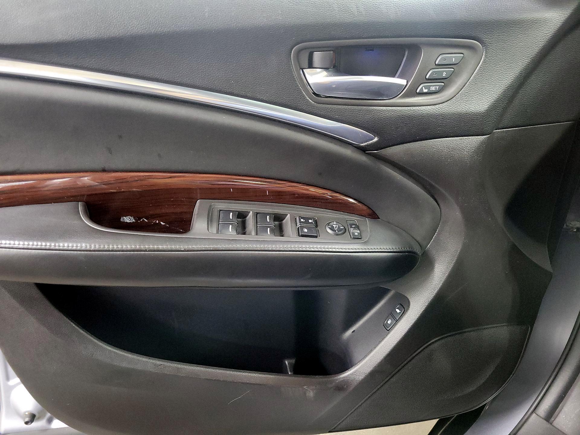Thumbnail: 2016 Acura MDX - 12