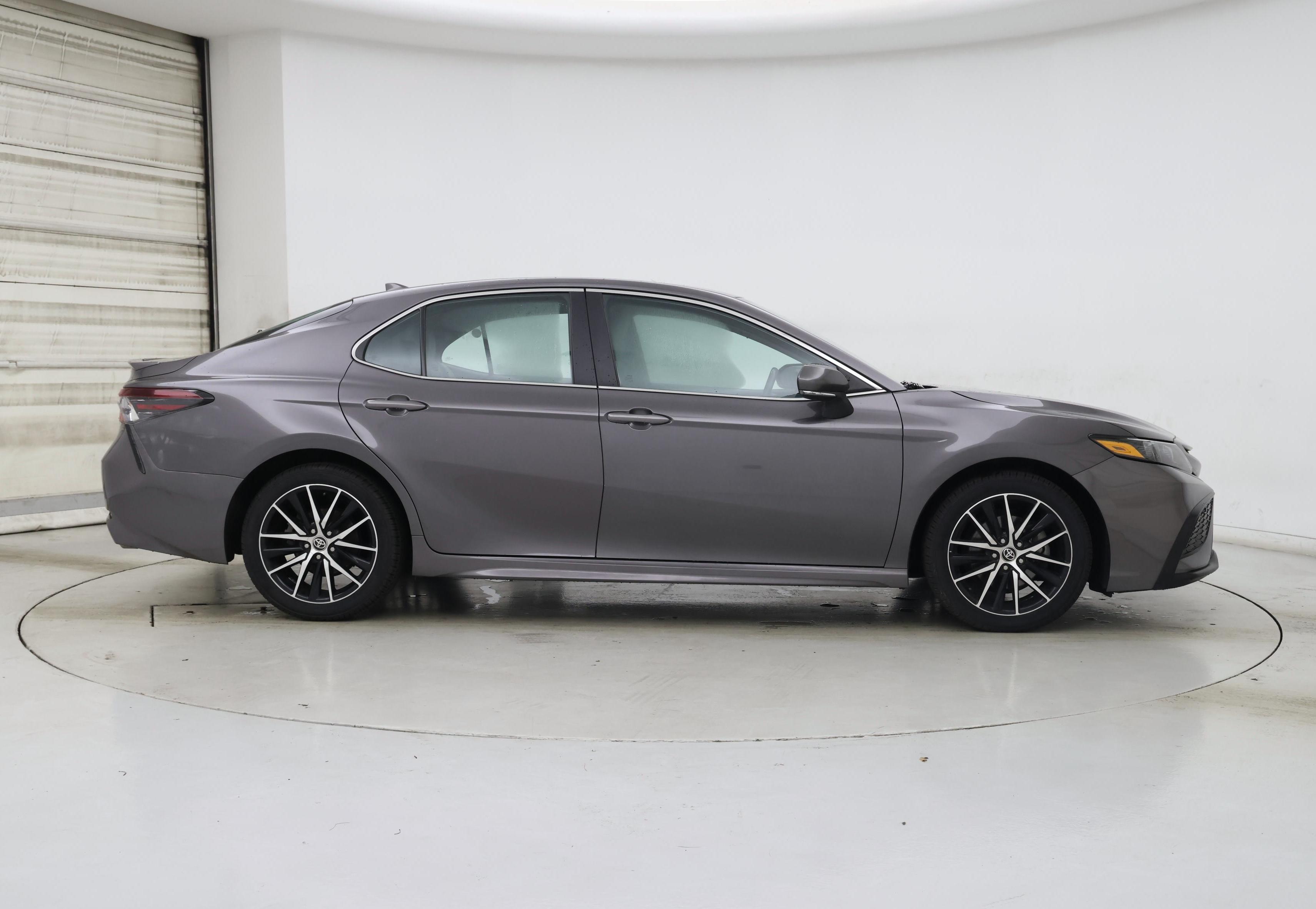 Thumbnail: 2023 Toyota Camry - 7