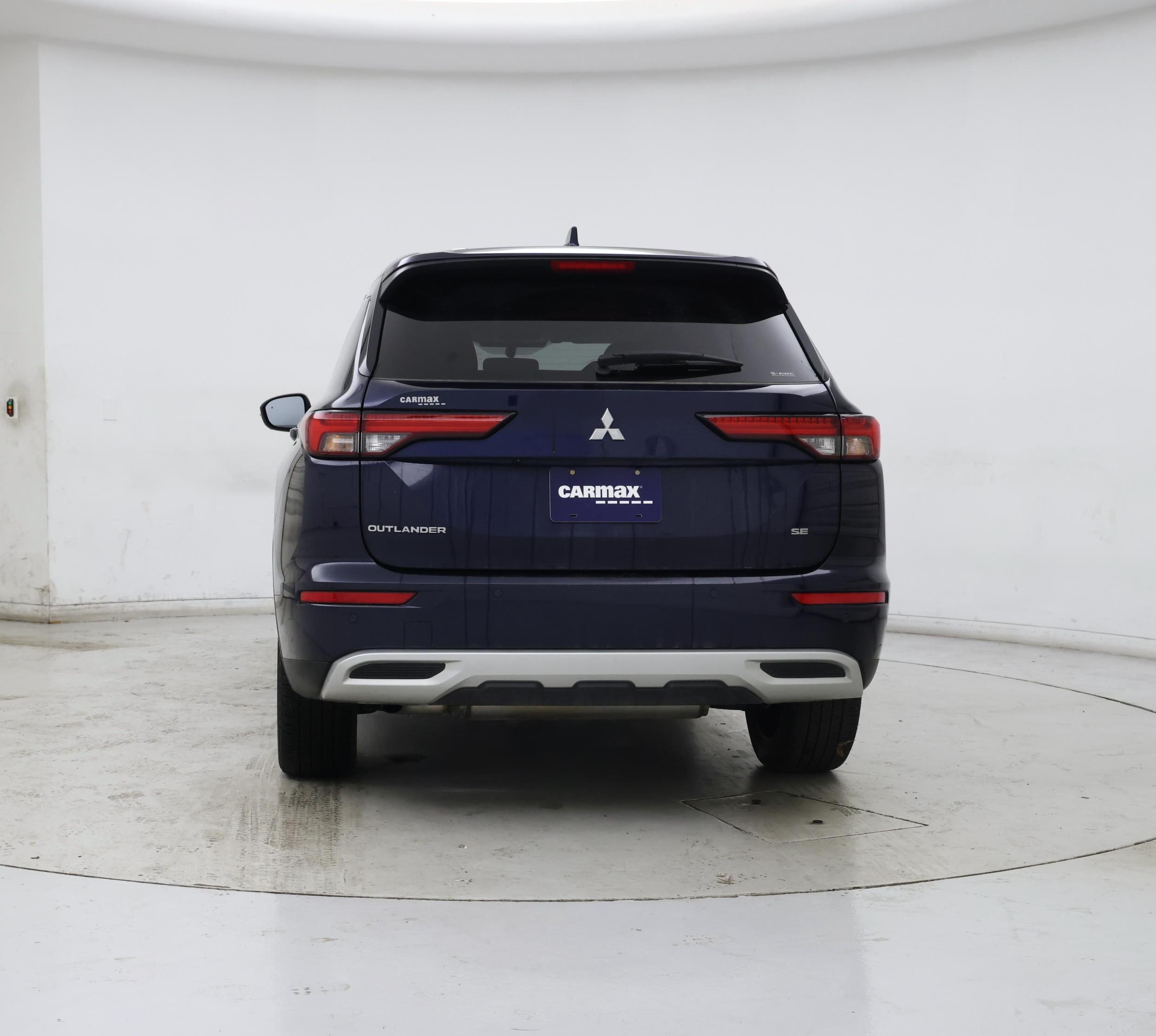 Thumbnail: 2022 Mitsubishi Outlander - 6