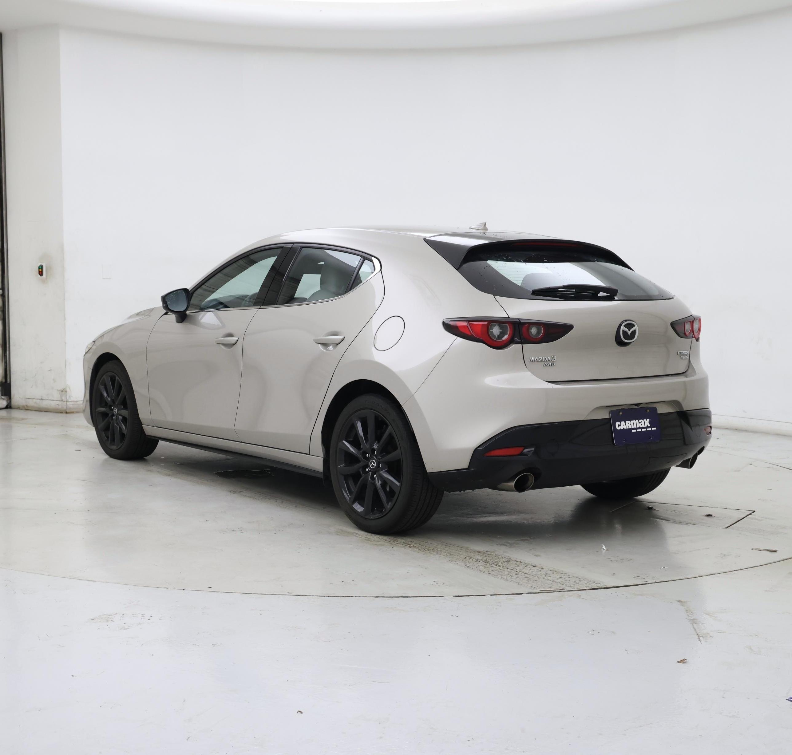 Thumbnail: 2022 Mazda Mazda3 - 2
