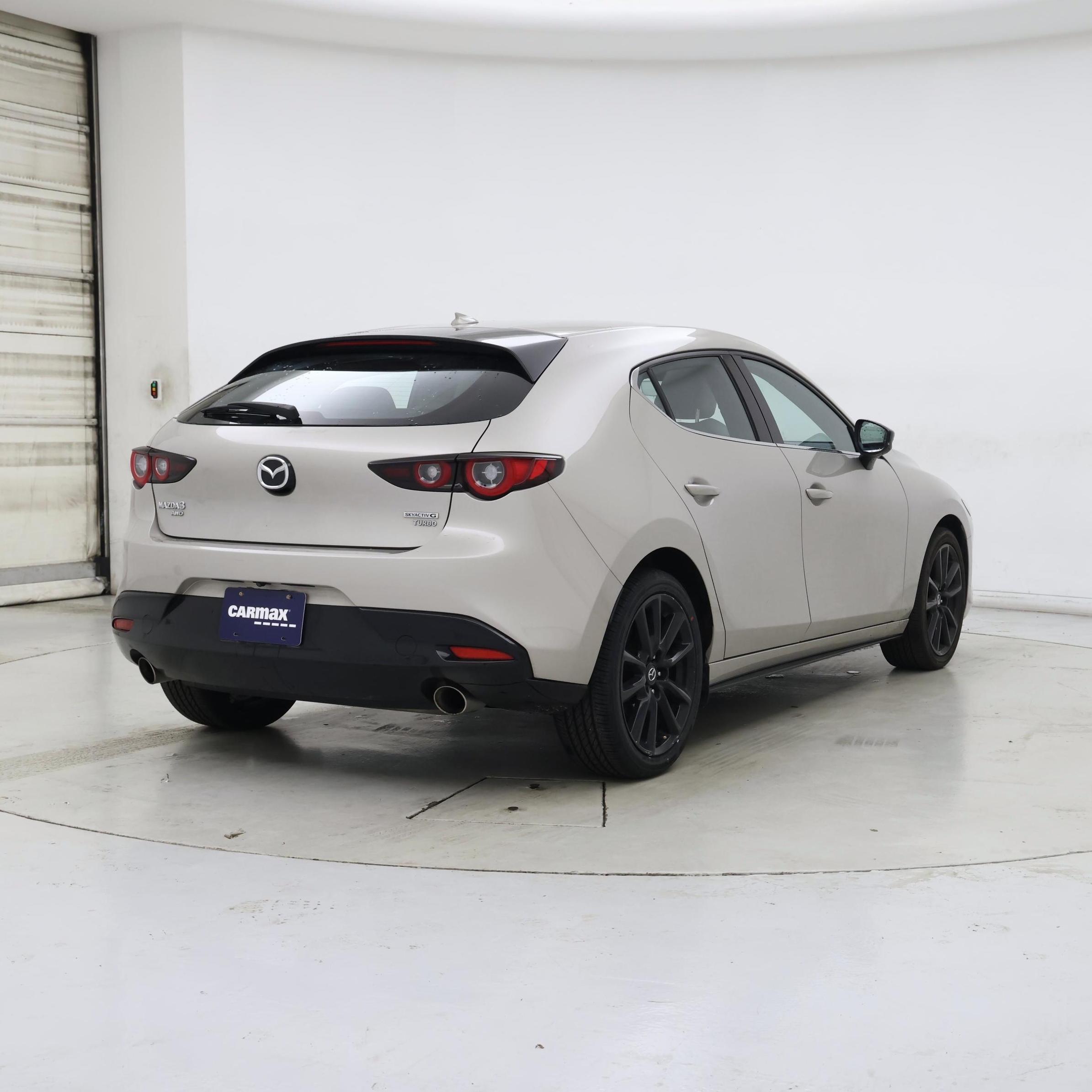 Thumbnail: 2022 Mazda Mazda3 - 8