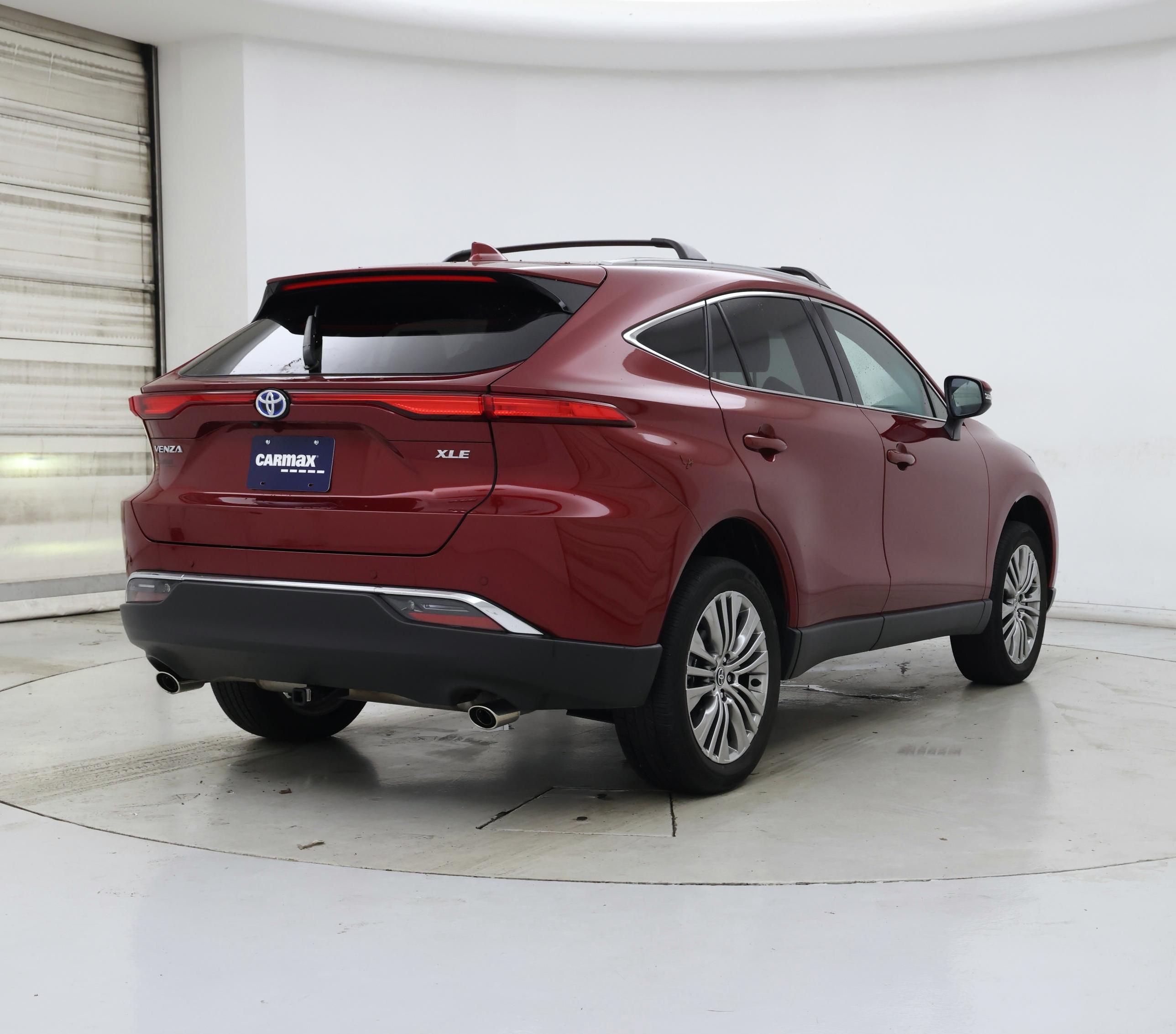 Thumbnail: 2023 Toyota Venza - 8