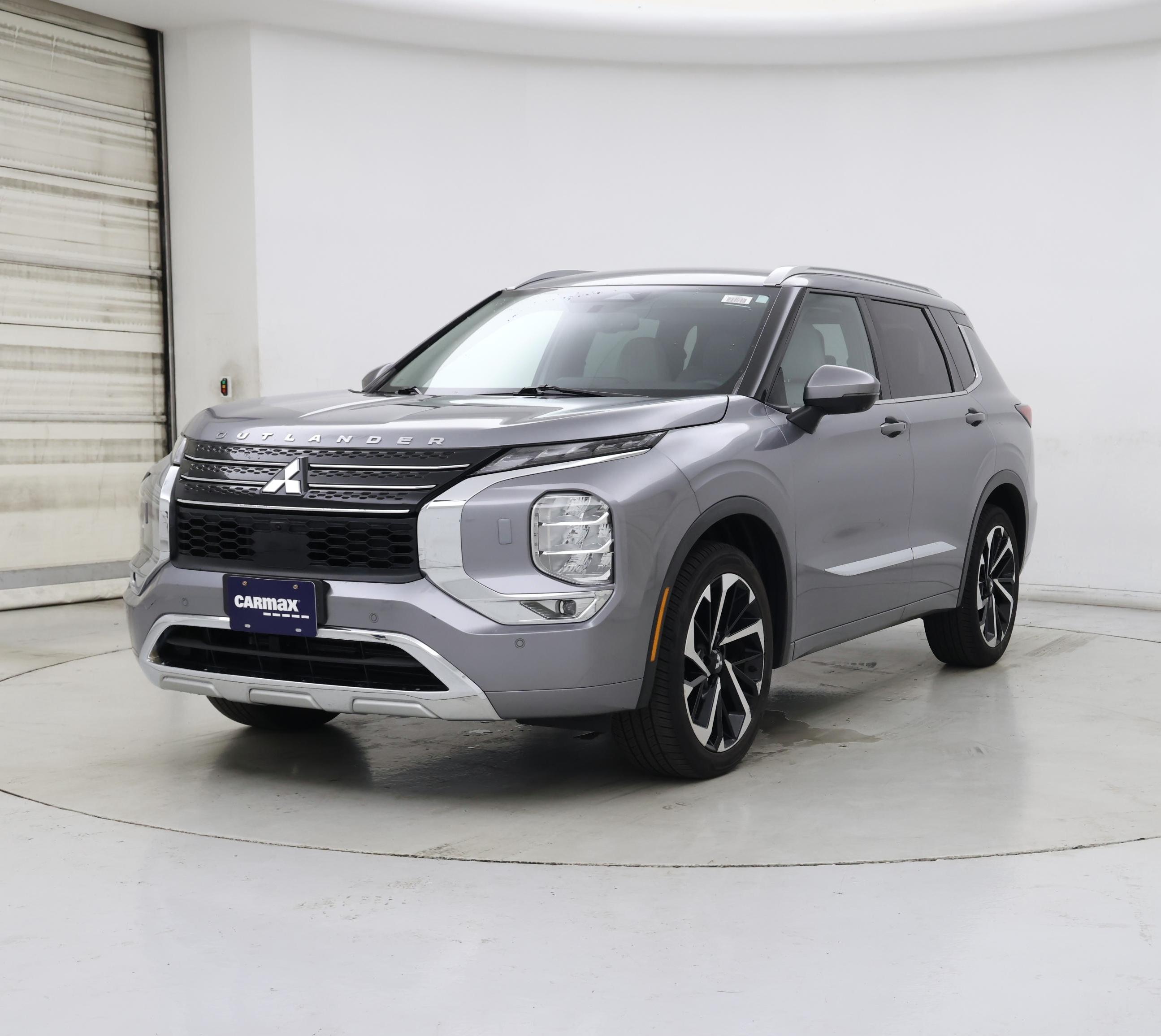 Thumbnail: 2022 Mitsubishi Outlander - 4