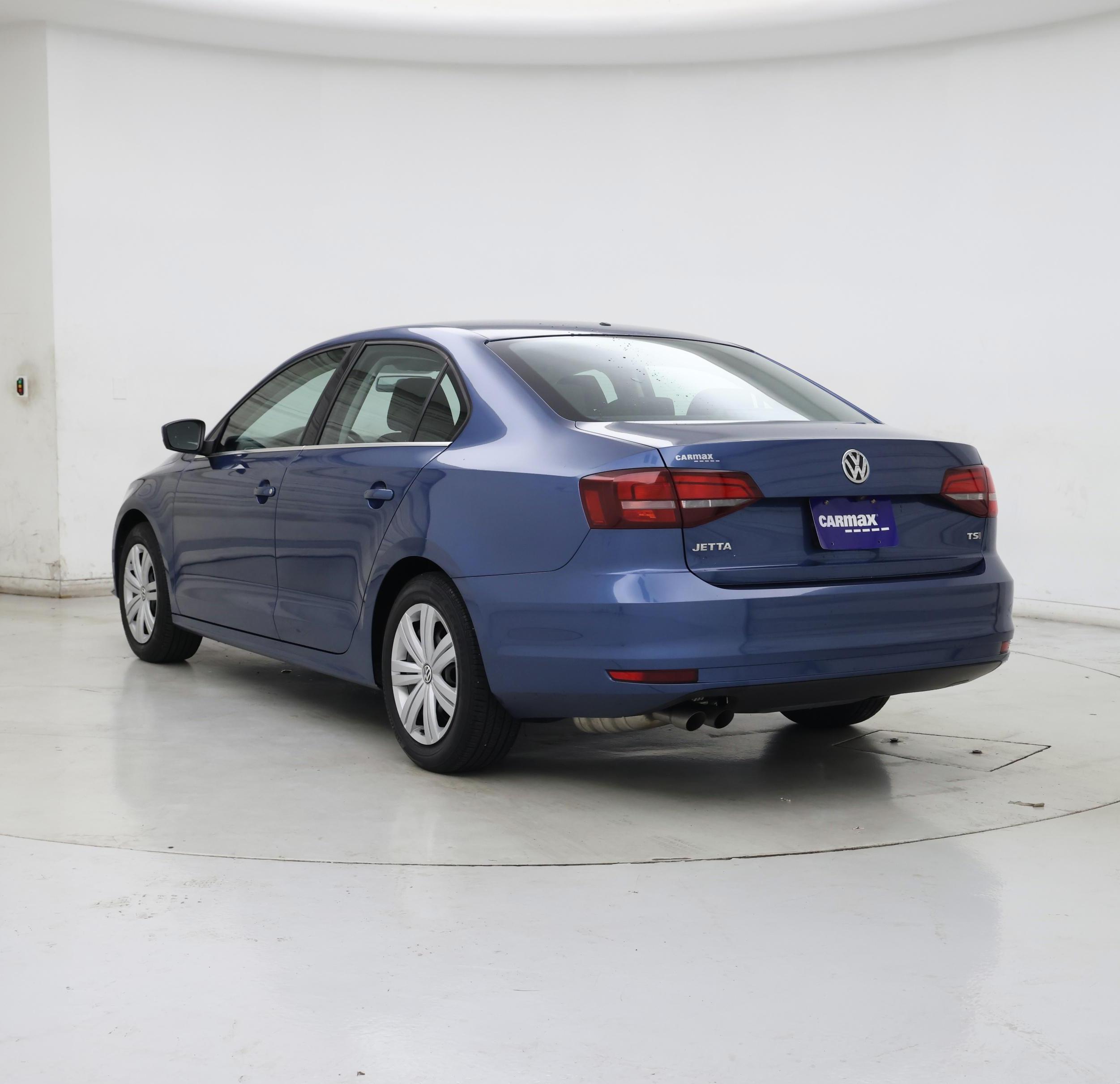 Thumbnail: 2017 Volkswagen Jetta - 2