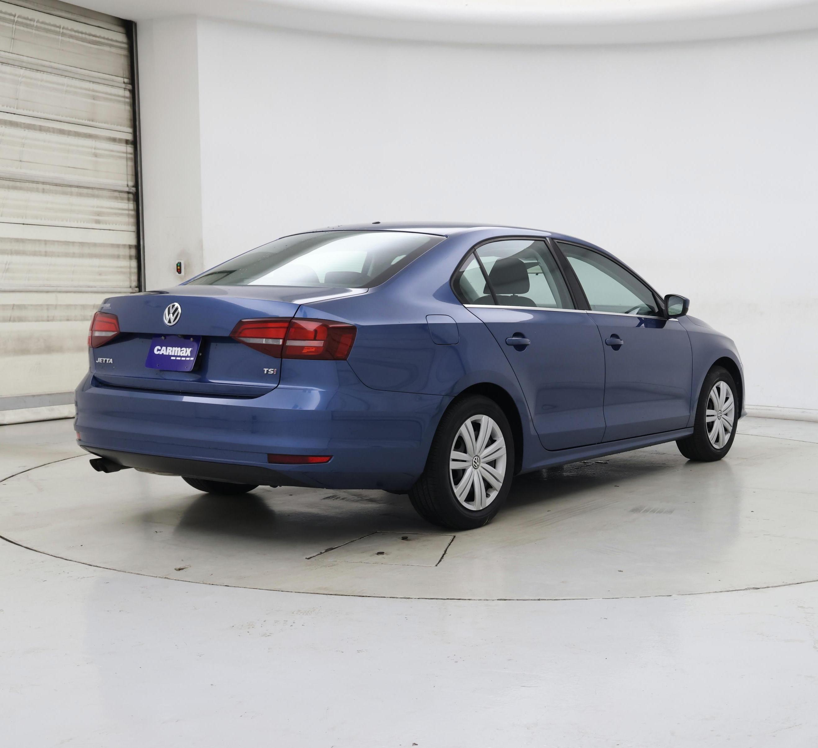 Thumbnail: 2017 Volkswagen Jetta - 8