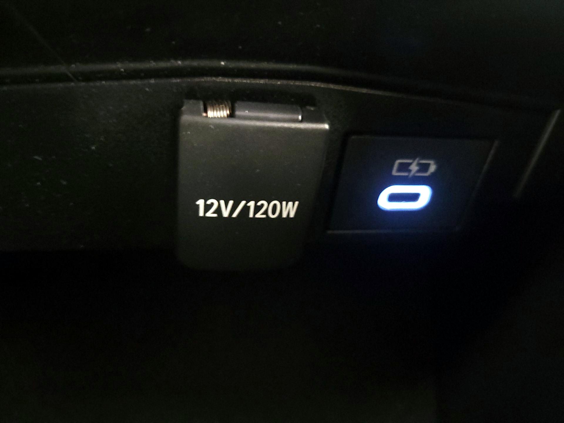 Thumbnail: 2024 Toyota Corolla - 18