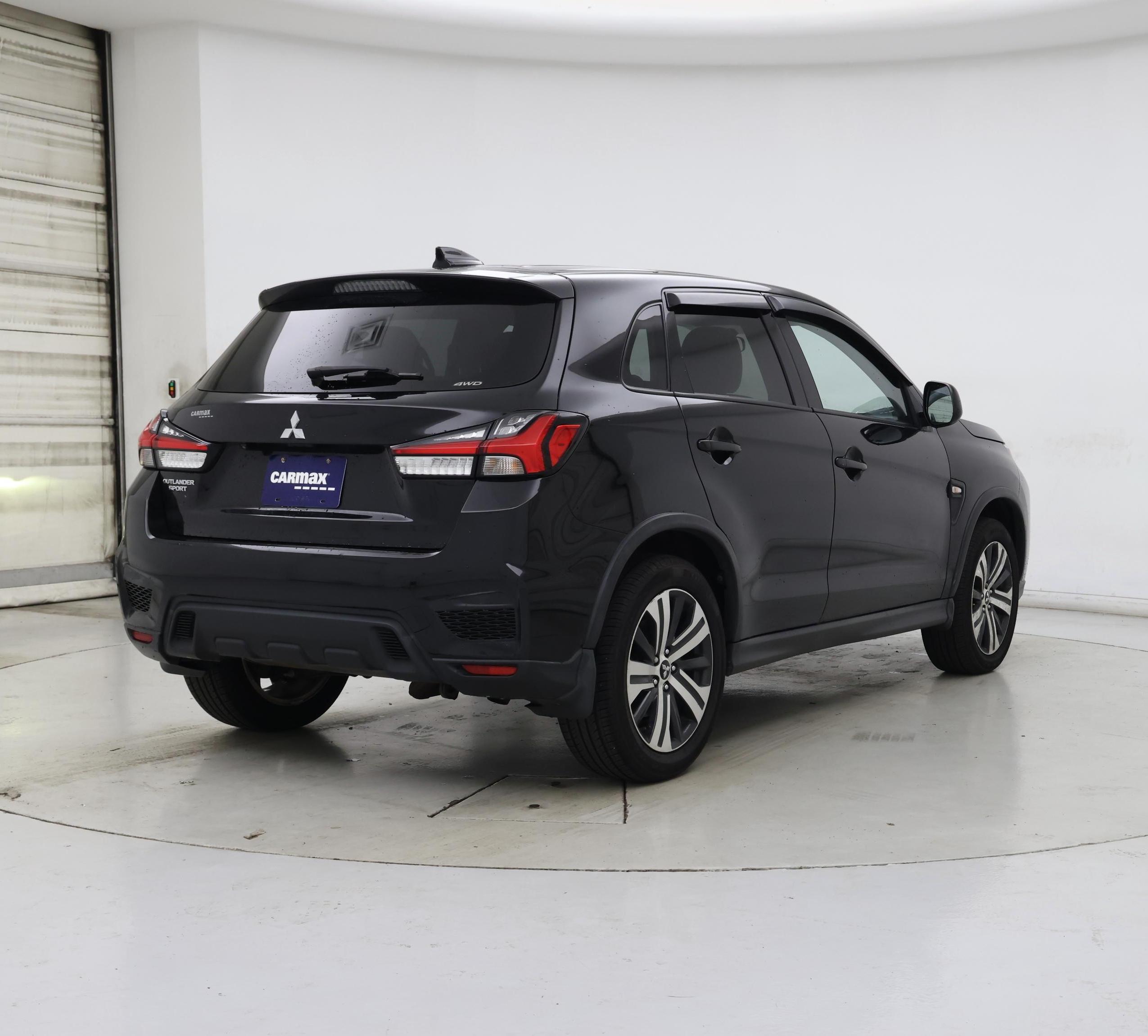 Thumbnail: 2020 Mitsubishi Outlander Sport - 8