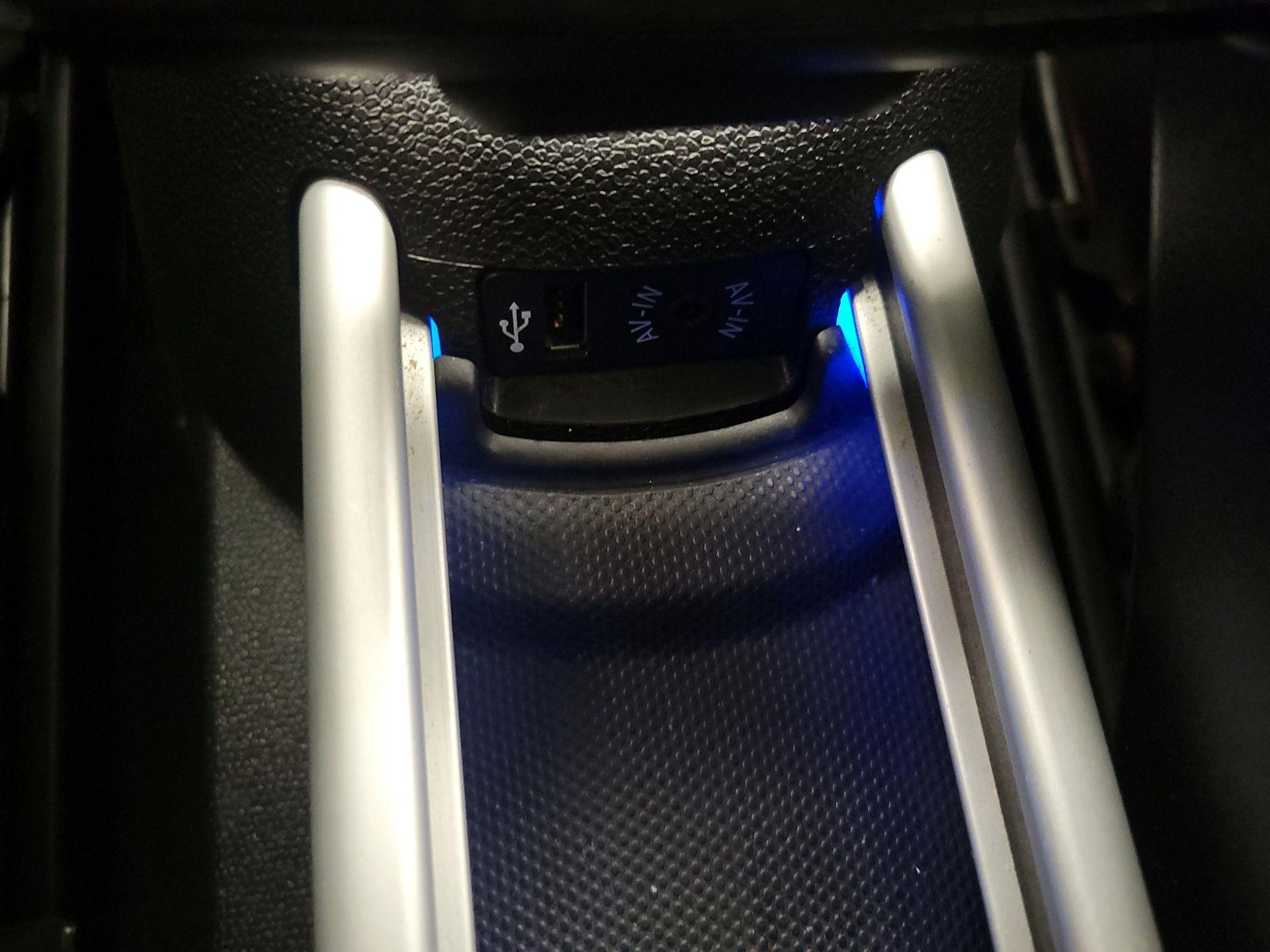 Thumbnail: 2016 MINI Cooper Countryman - 16