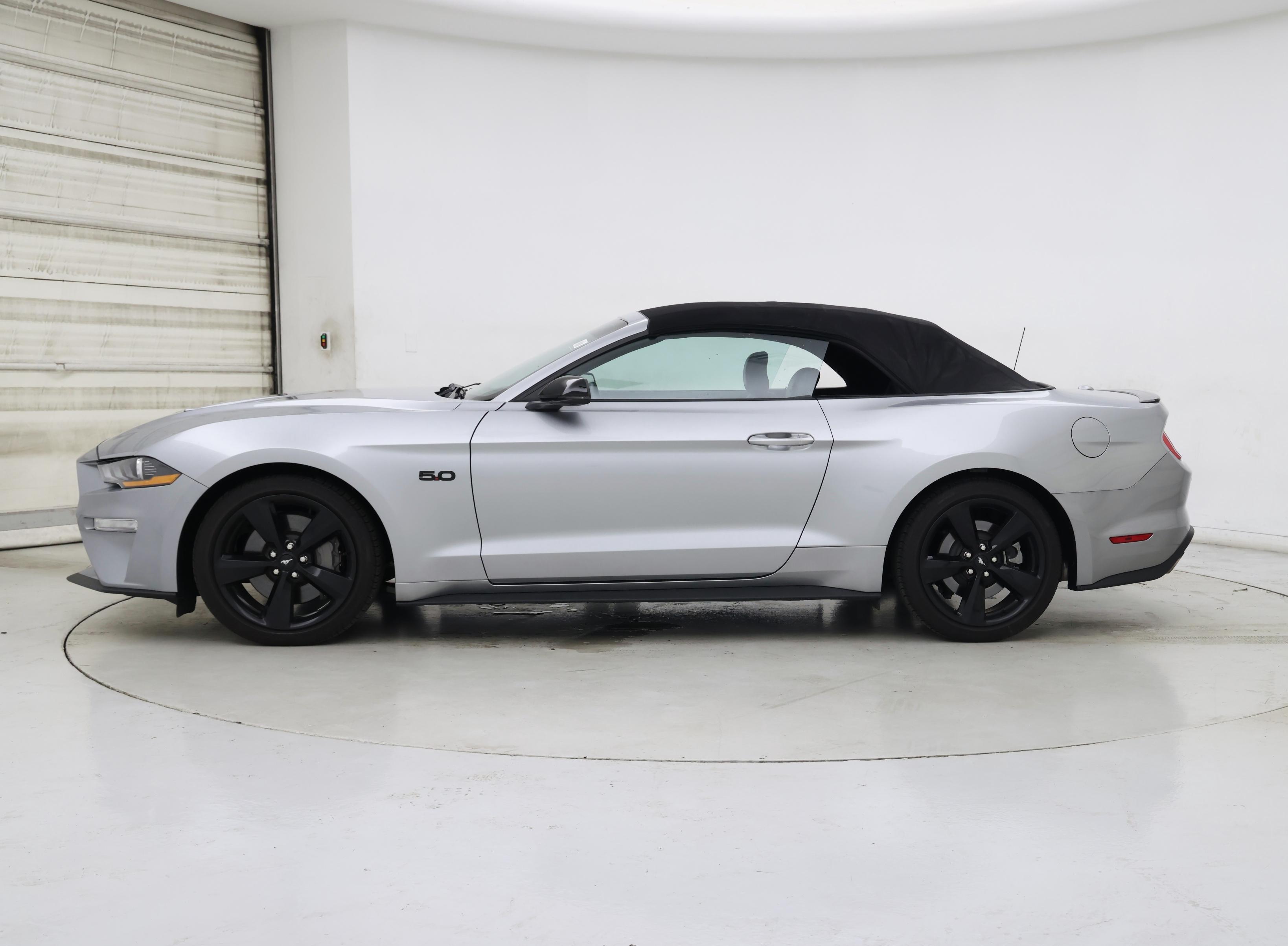 Thumbnail: 2021 Ford Mustang - 3