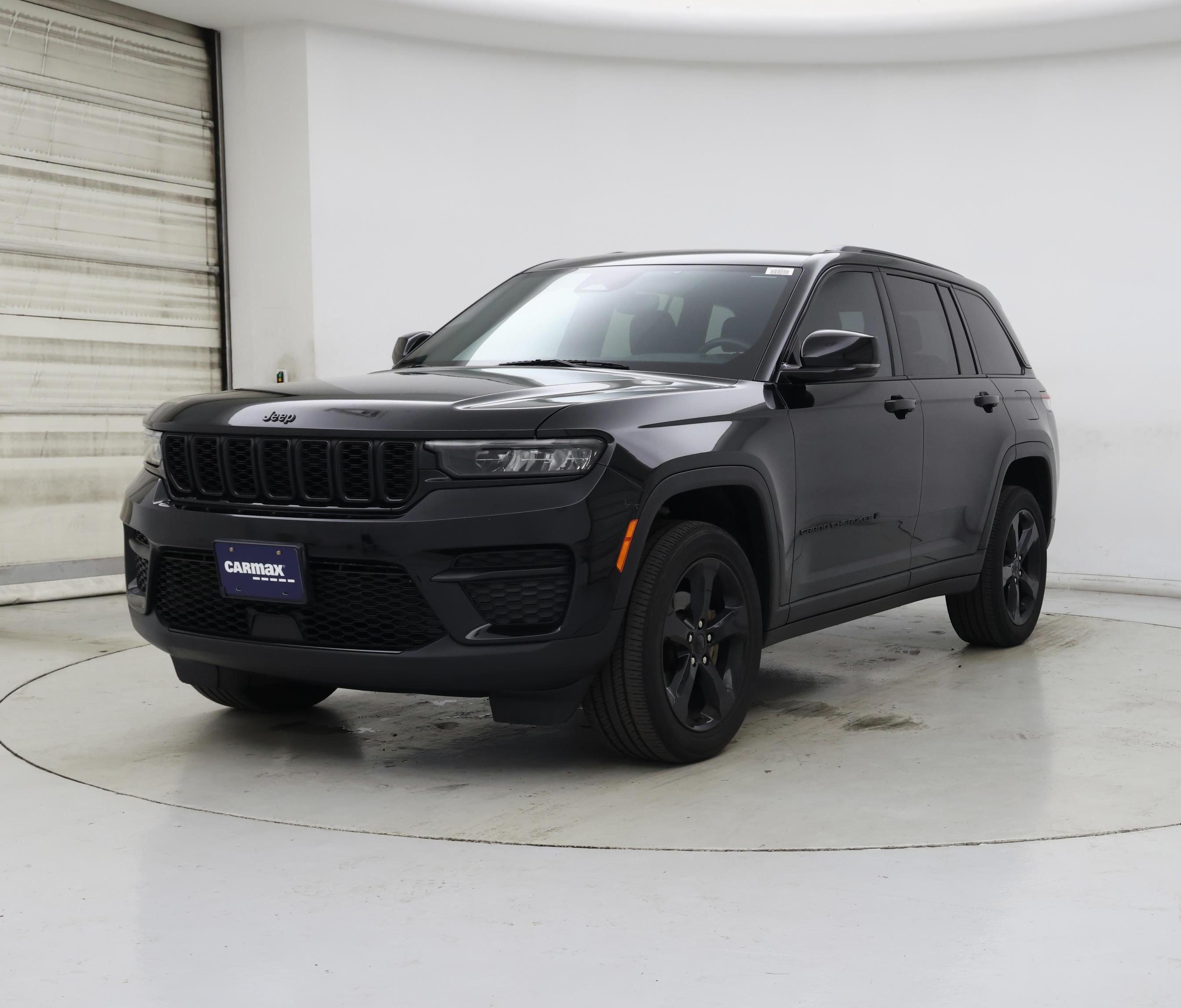 Thumbnail: 2022 Jeep Grand Cherokee - 4