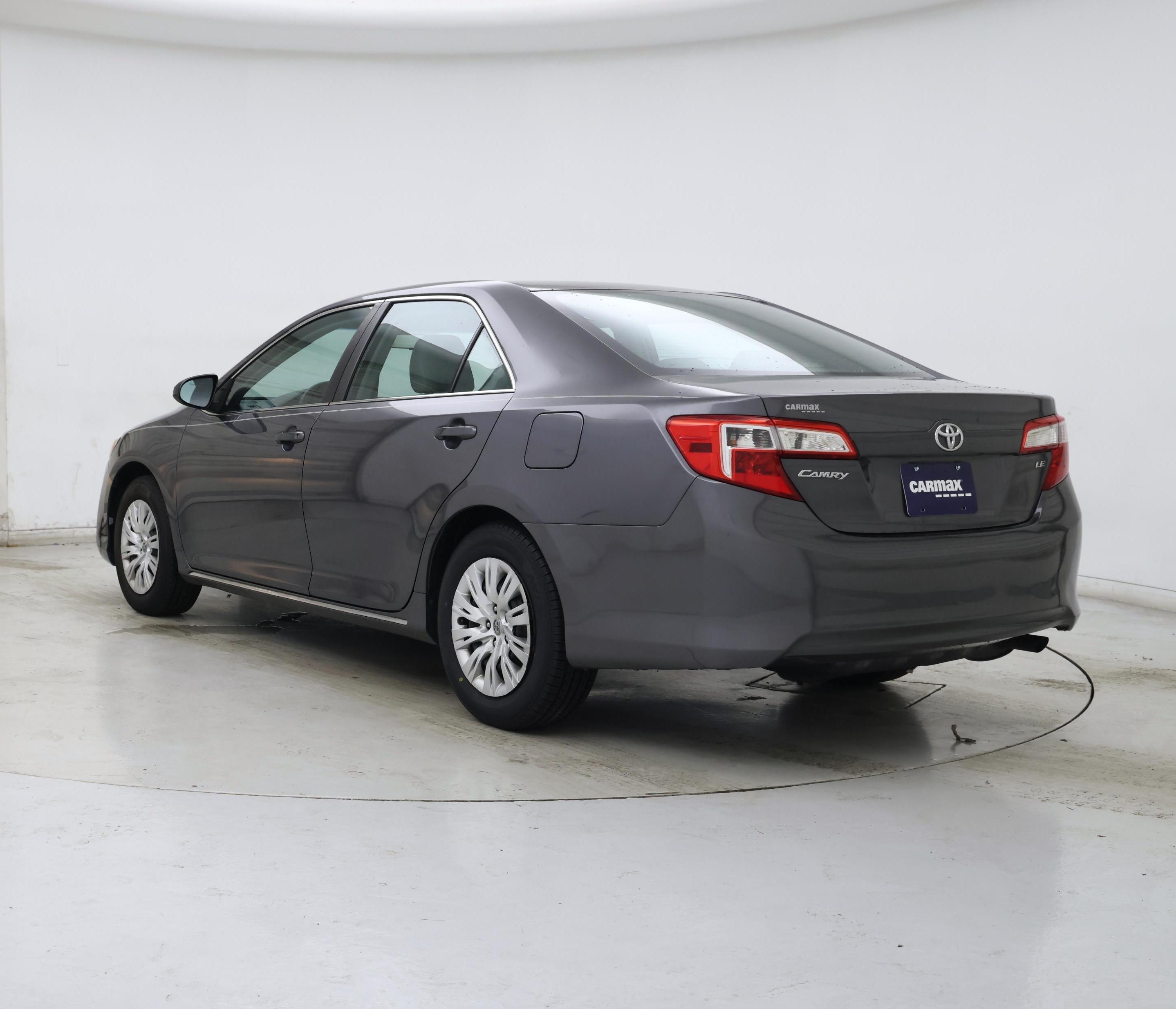 Thumbnail: 2014 Toyota Camry - 2