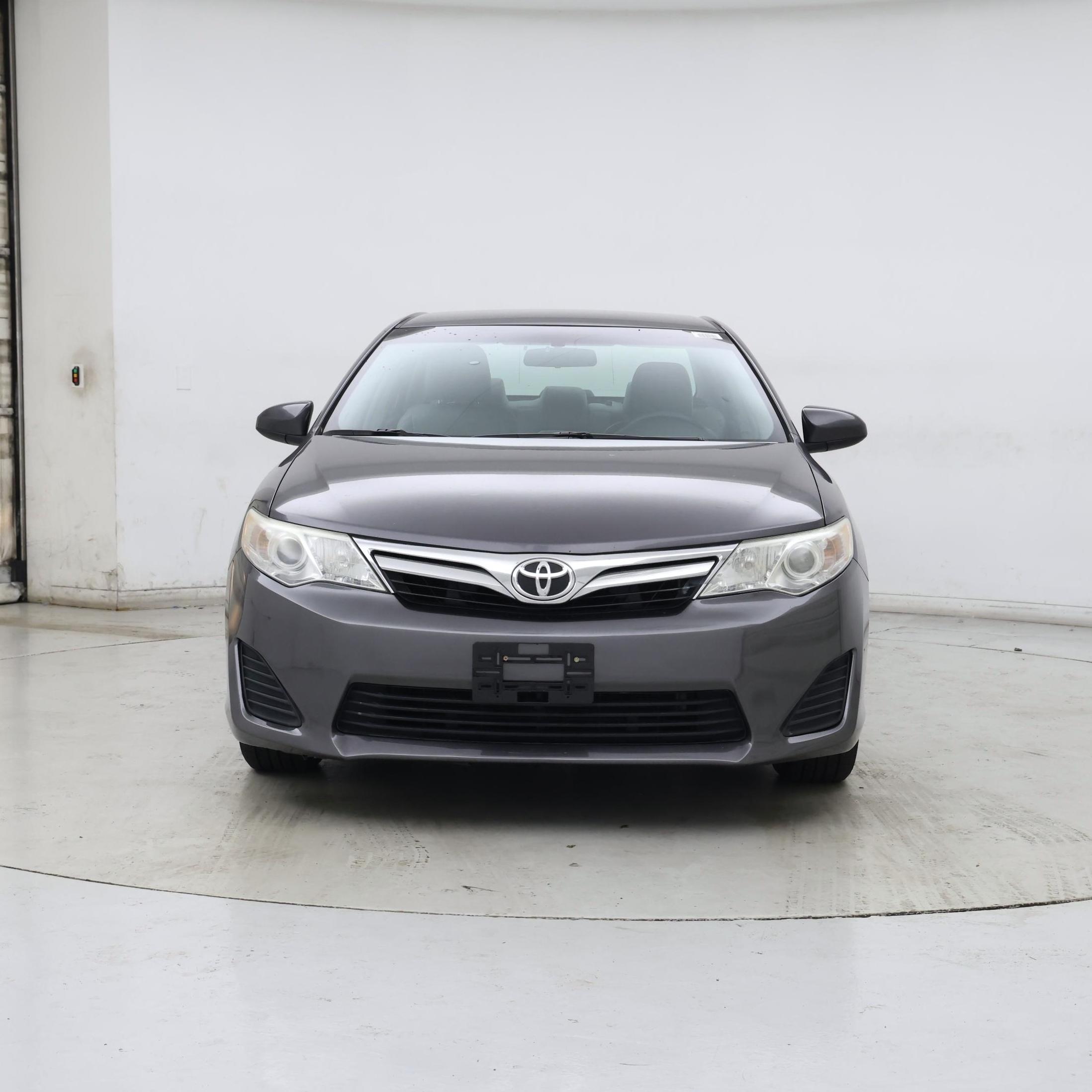 Thumbnail: 2014 Toyota Camry - 5