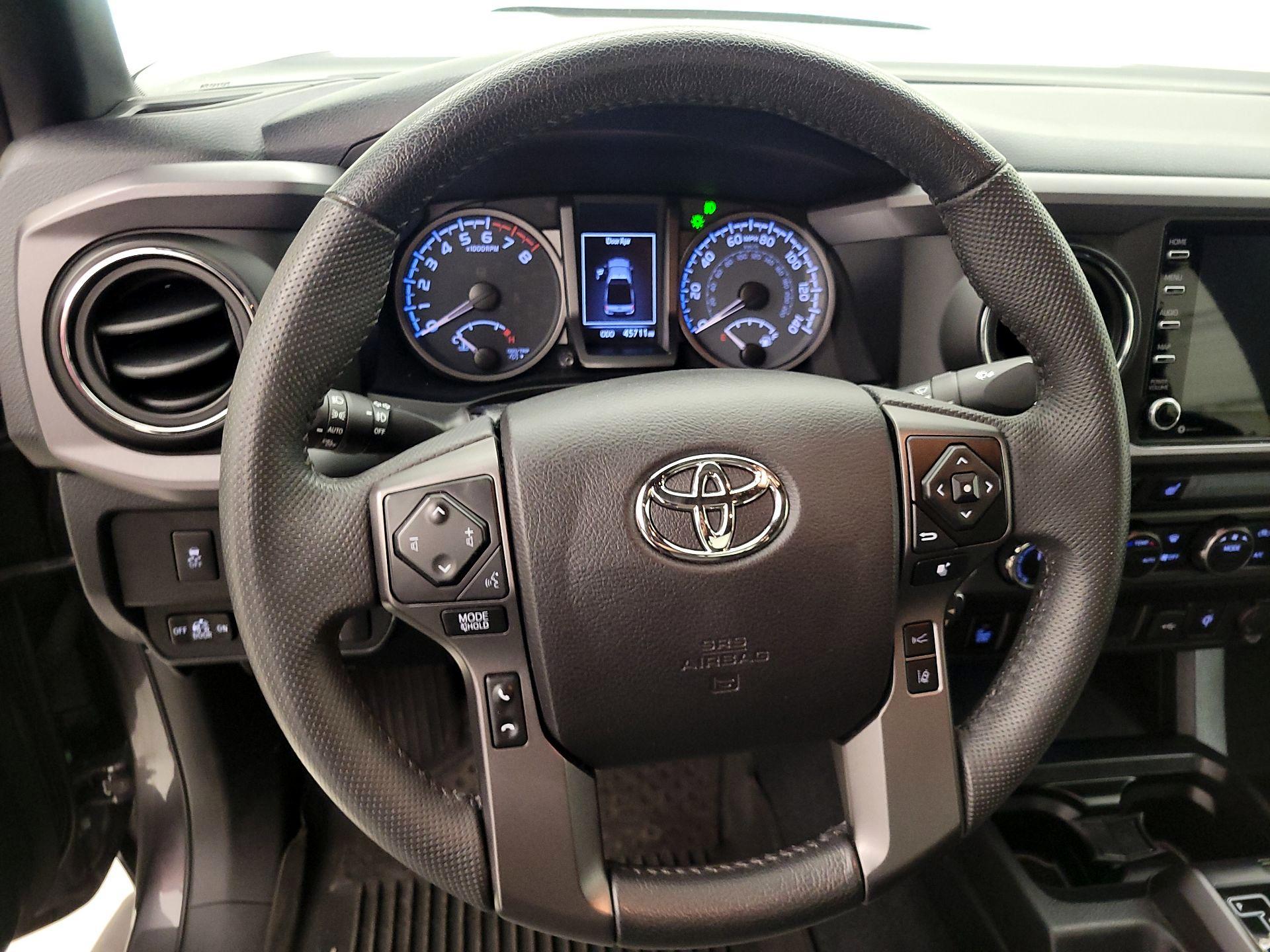 Thumbnail: 2021 Toyota Tacoma - 10